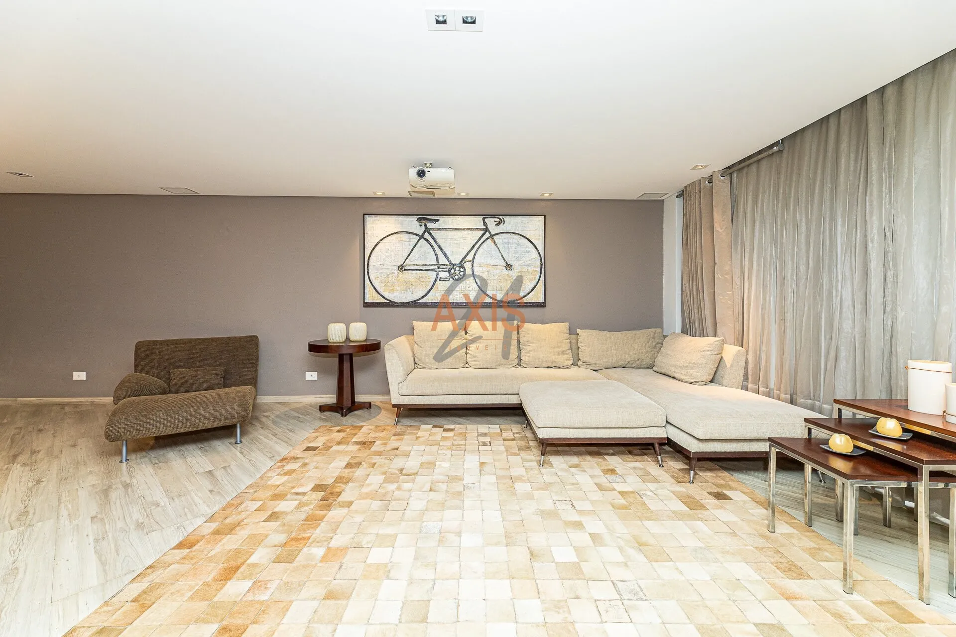 Apartamento de 4 Quartos à Venda no Edifício Caribean  | Água Verde  Curitiba — foto 4