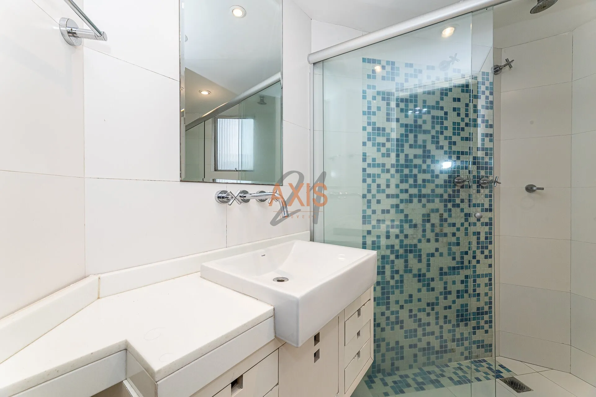 Apartamento de 4 Quartos à Venda no Edifício Caribean  | Água Verde  Curitiba — foto 17
