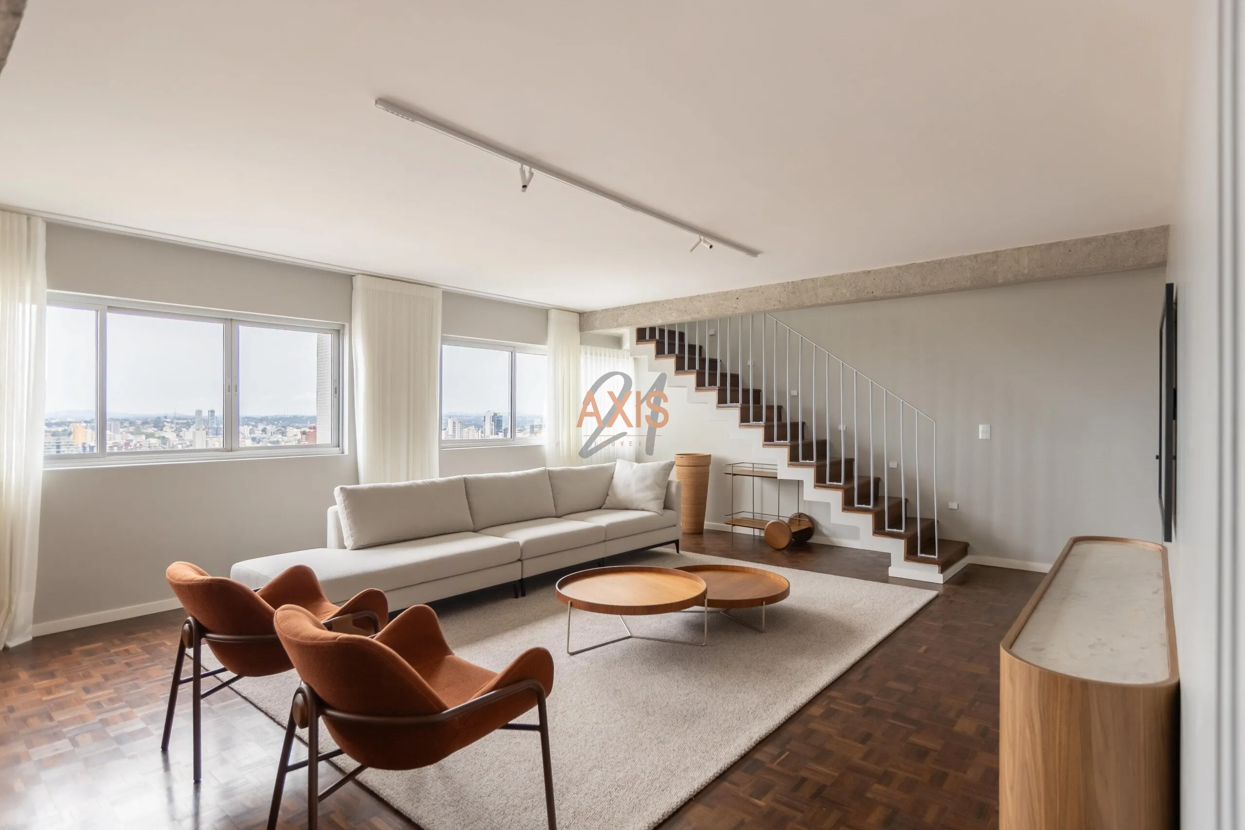 Cobertura Duplex de 4 Suítes à Venda no Edifício Concorde | Batel Curitiba — foto 1