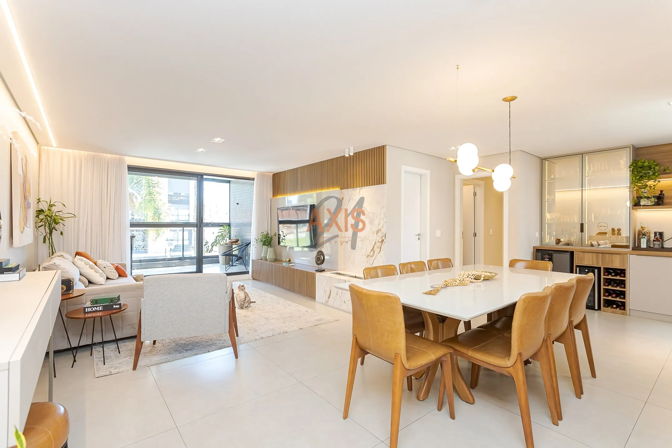 Apartamento de 3 Suítes à Venda no Edifício Prudente 130 | Mercês Curitiba — foto 1