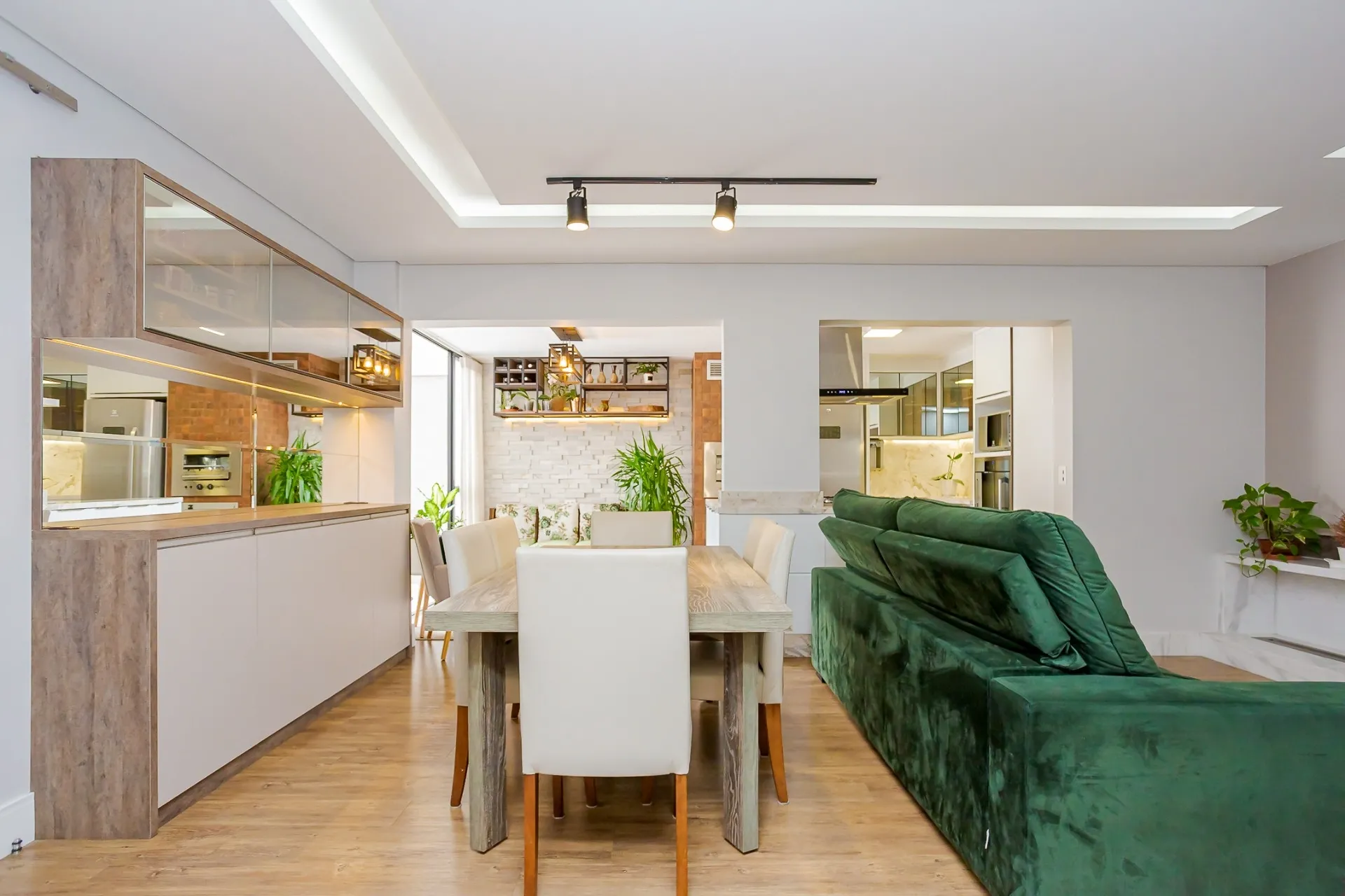 Apartamento Garden de 4 Quartos à Venda no Edifício Hillside | Portão Curitiba — foto 2