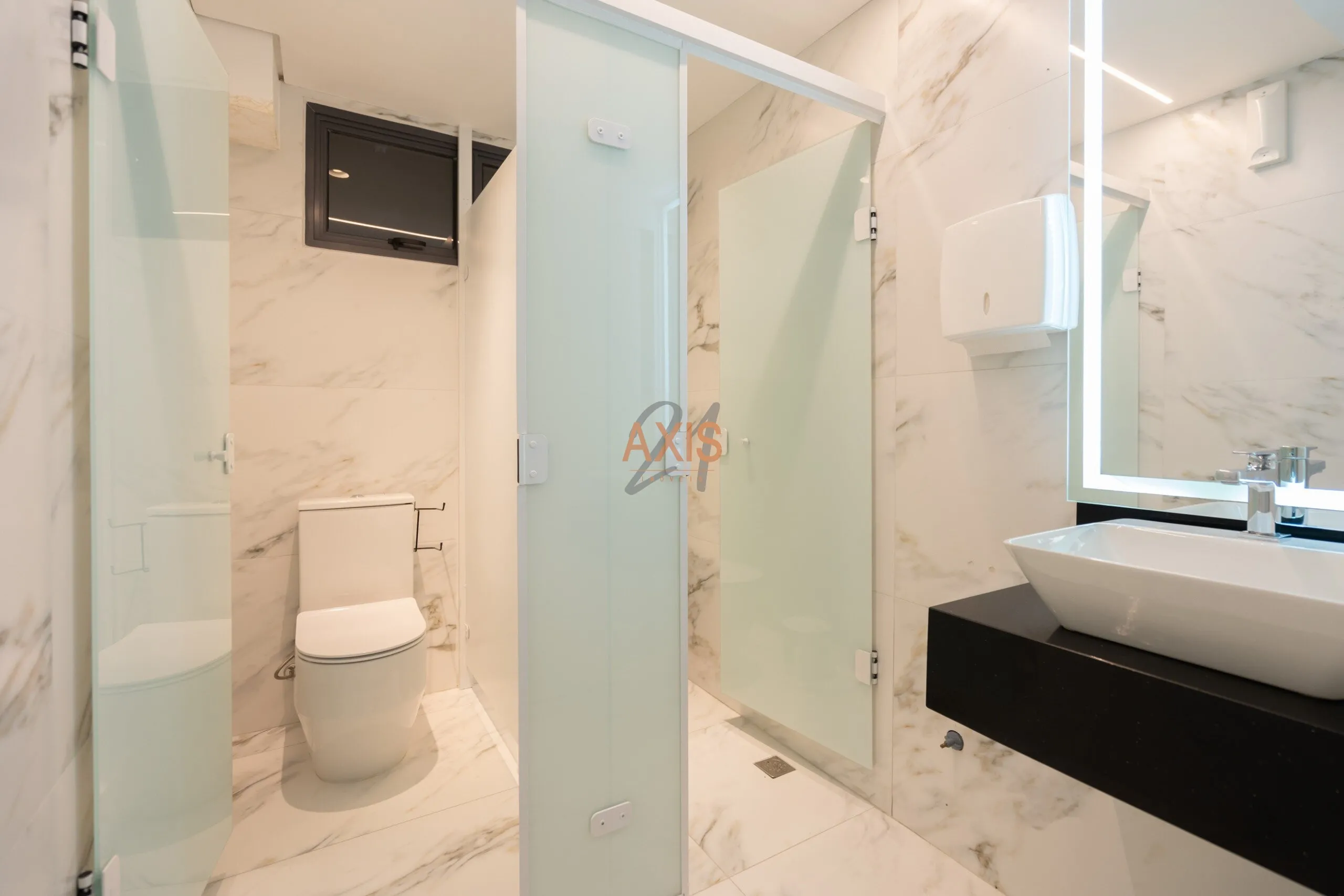 Loja de 224m² à Venda no Condomínio The Five-East Batel | Centro Curitiba — foto 25