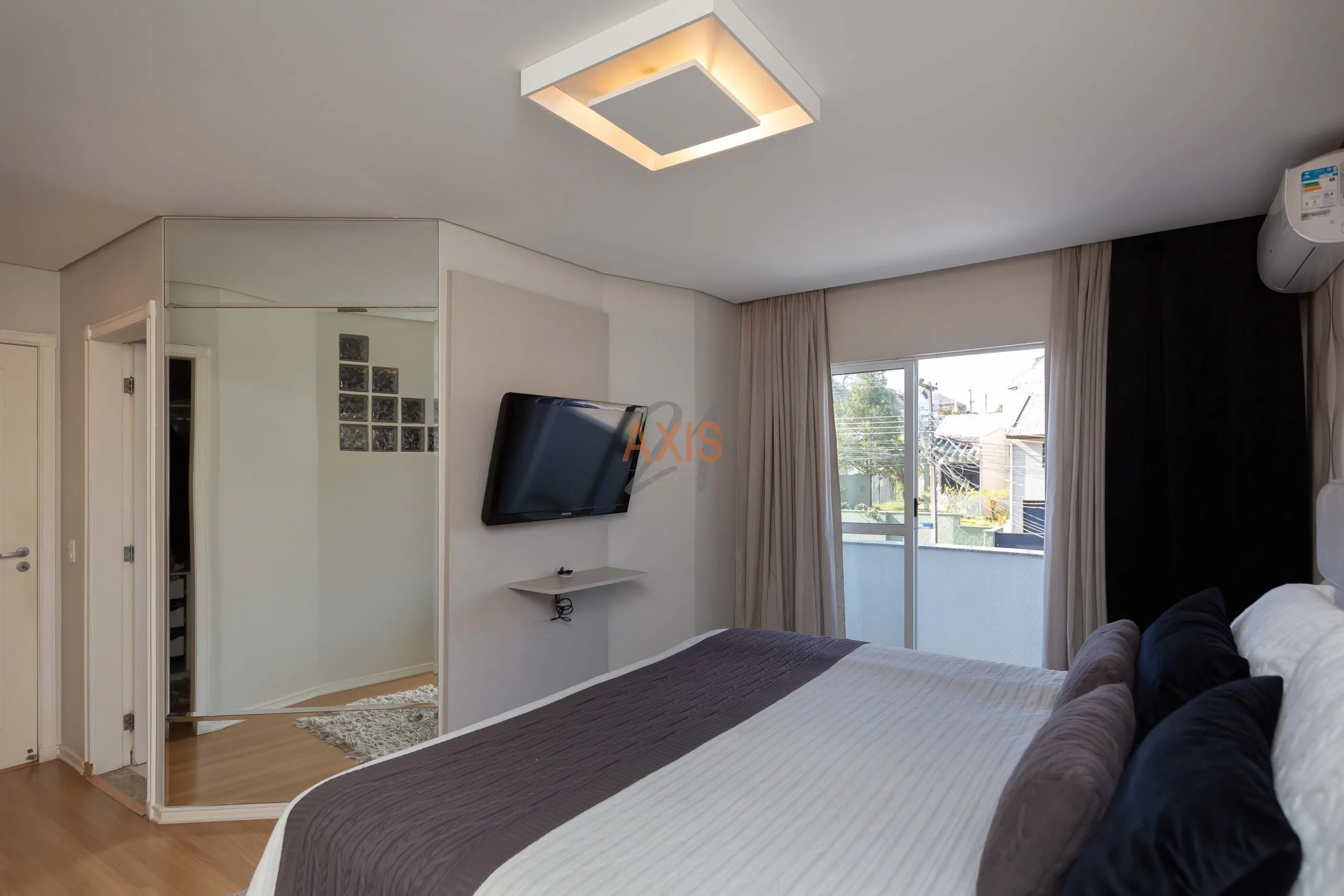 Sobrado de 4 Quartos  à Venda na Rua Frei Francisco Mont' Alverne | Jardim das Américas Curitiba — foto 30