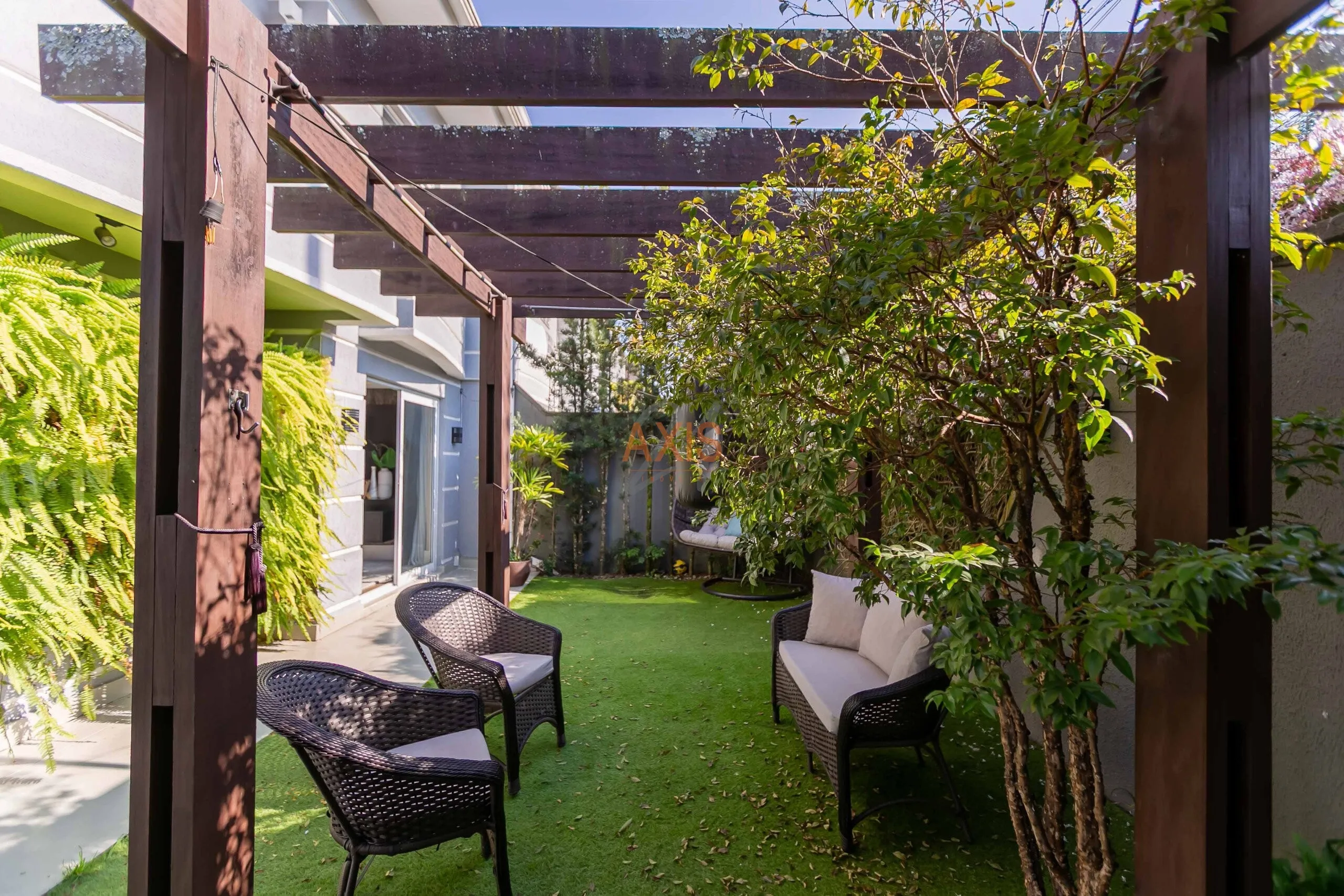 Sobrado de 4 Quartos  à Venda na Rua Frei Francisco Mont' Alverne | Jardim das Américas Curitiba — foto 23