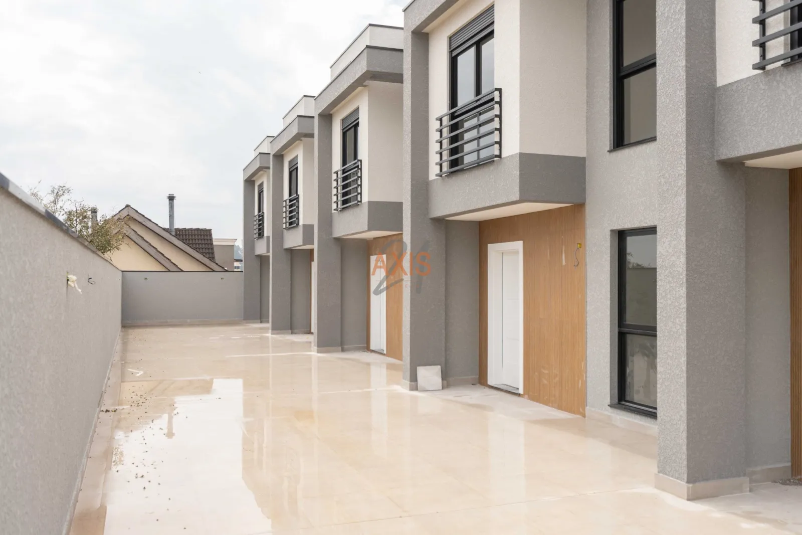 Sobrado de 3 Quartos à Venda no  Residencial Alto Alegre | Vista Alegre Curitiba — foto 2