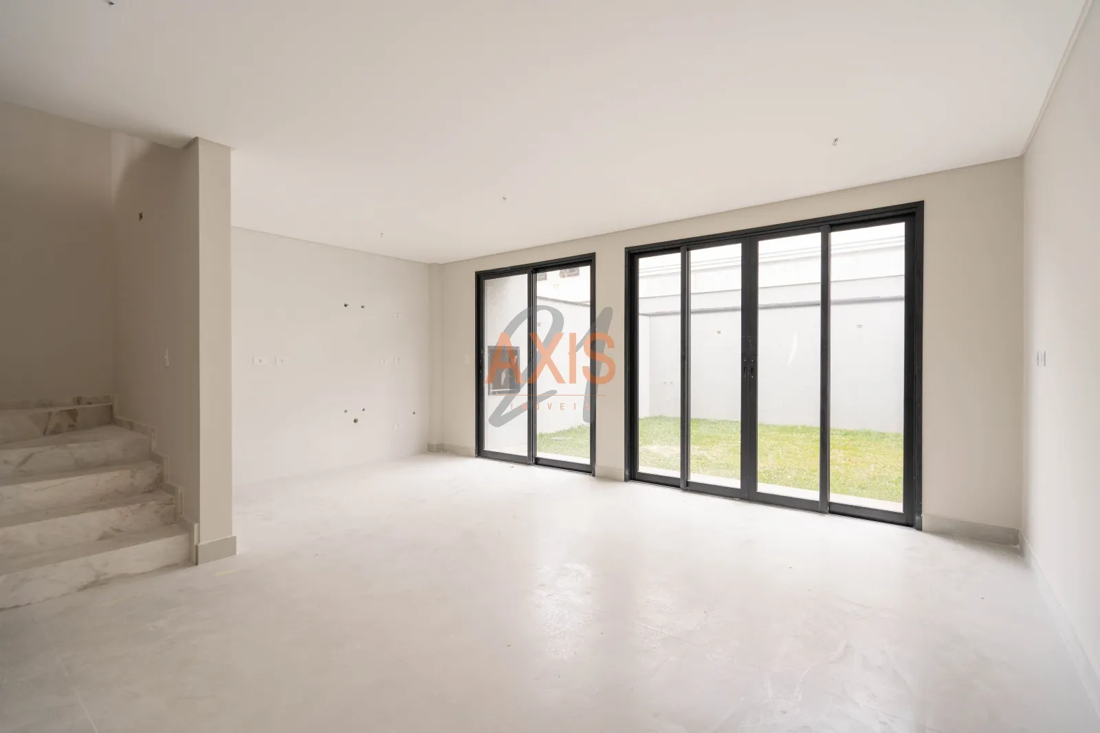 Sobrado de 3 Quartos à Venda no  Residencial Alto Alegre | Vista Alegre Curitiba — foto 5