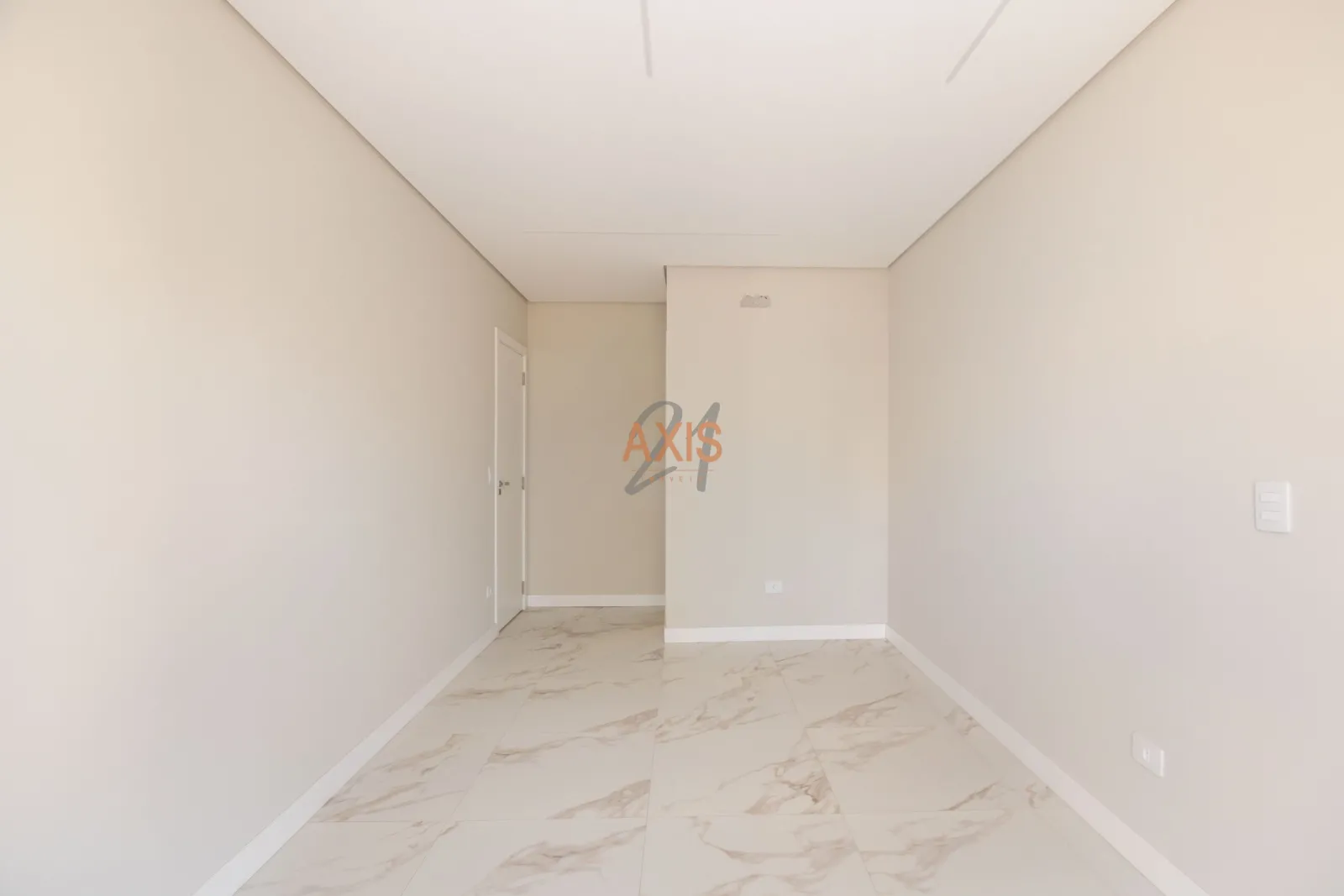 Sobrado de 4 quartos à Venda no Residencial Dickel |  Santa Cândida  Curitiba — foto 21