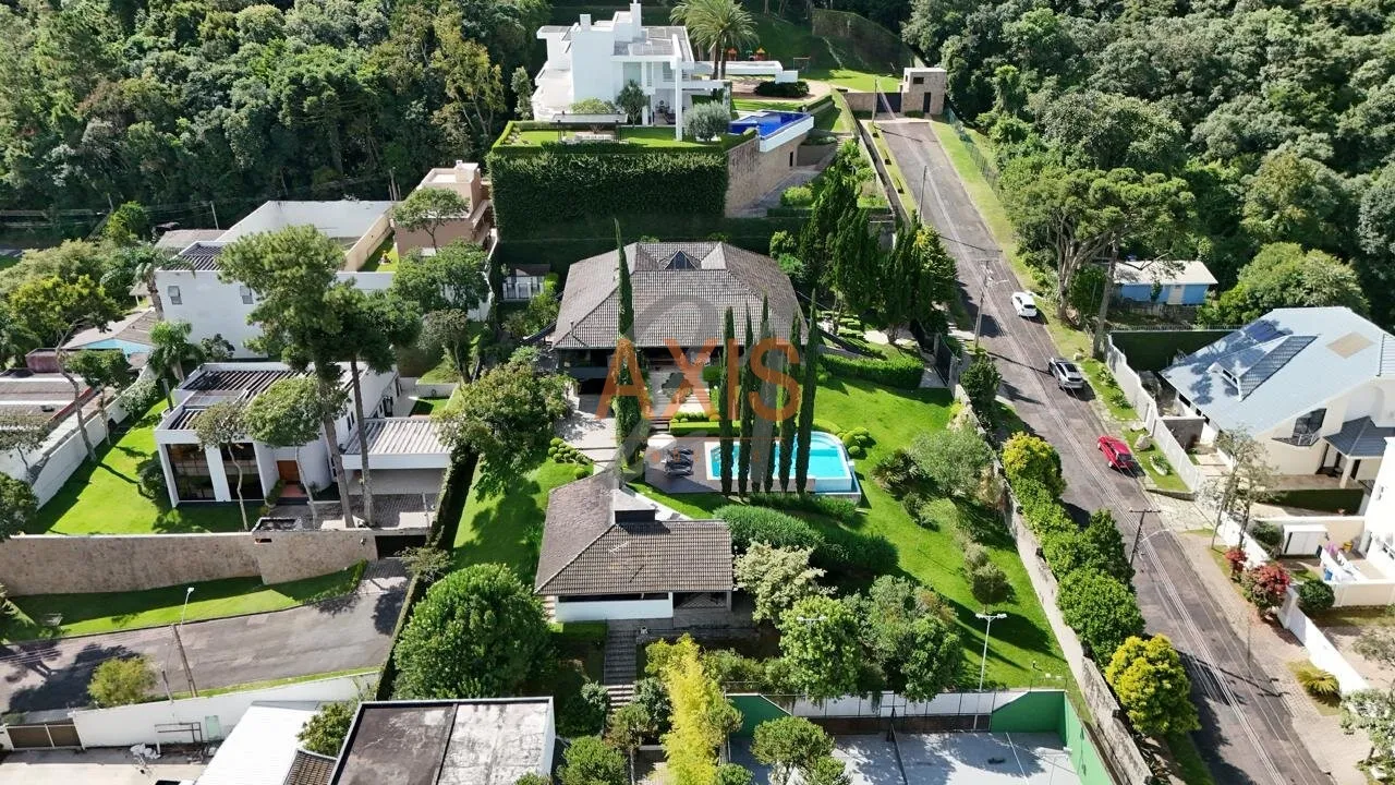 Terreno de 3.271m² à Venda na Rua Cidade de Cusco | Barigui Curitiba — foto 1