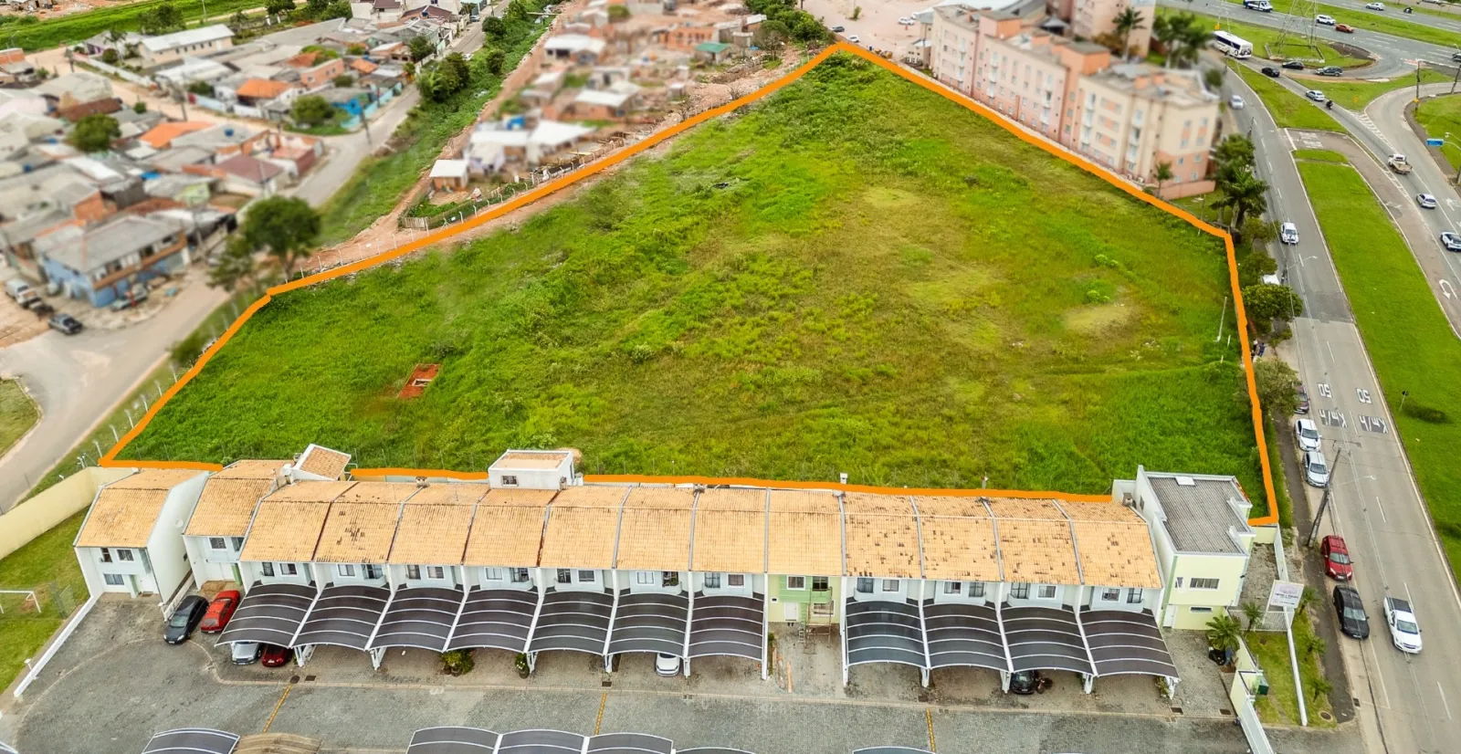 Terreno de 10.736m² à Venda na Rua Velcy Bolívar  Grandó | Uberaba Curitiba — foto 6