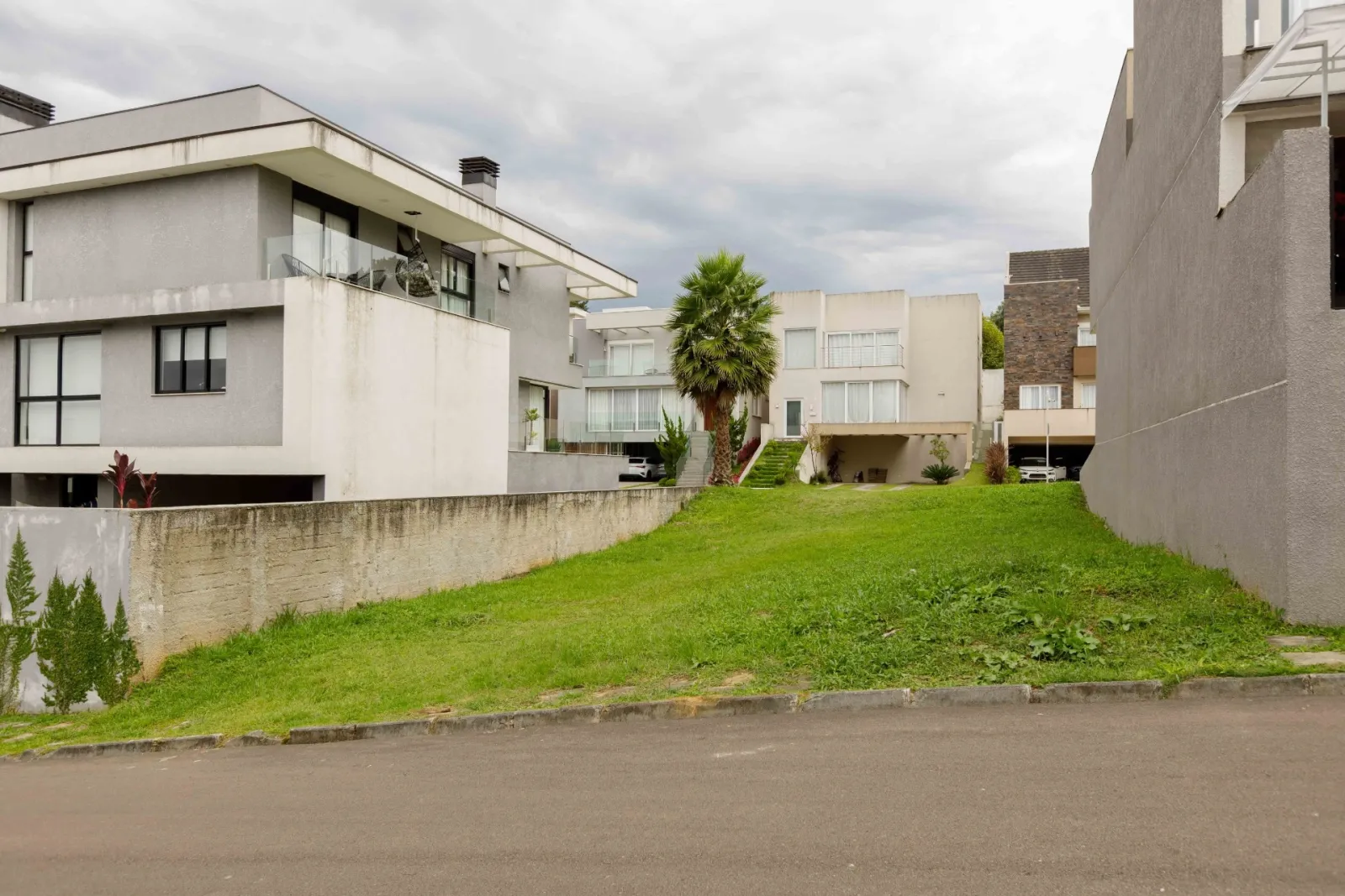 Terreno de 300m² à Venda no Condomínio Royal Santa felicidade | Santa Felicidade — foto 8