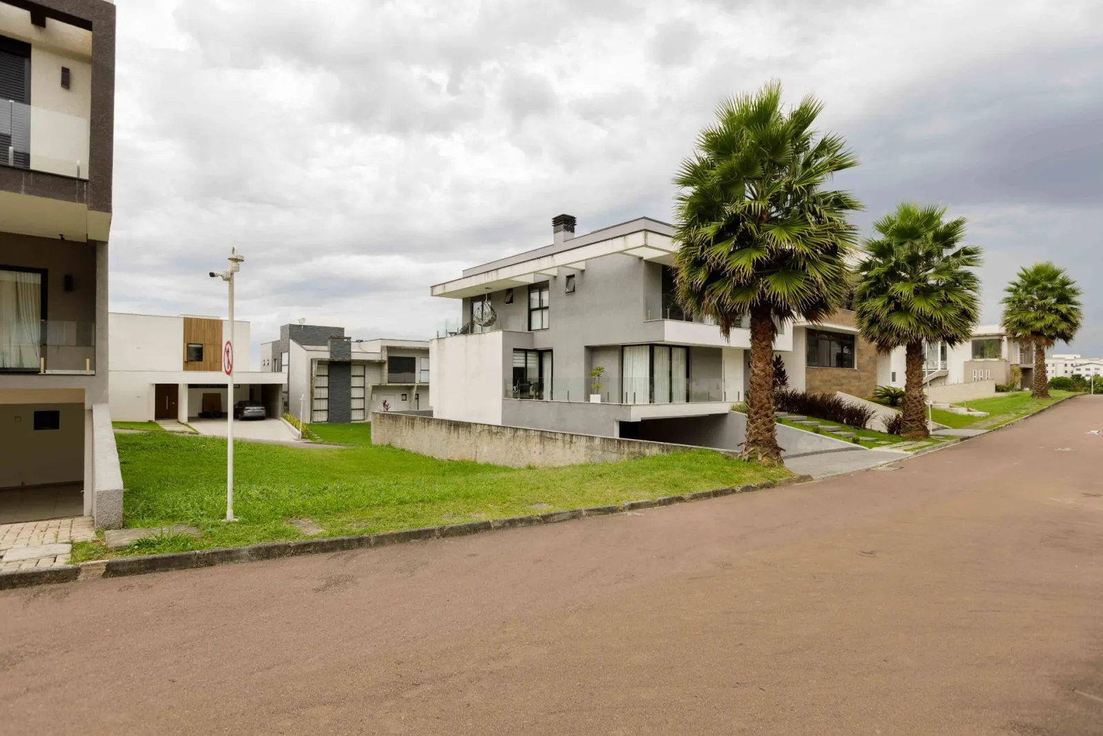 Terreno de 300m² à Venda no Condomínio Royal Santa felicidade | Santa Felicidade — foto 9