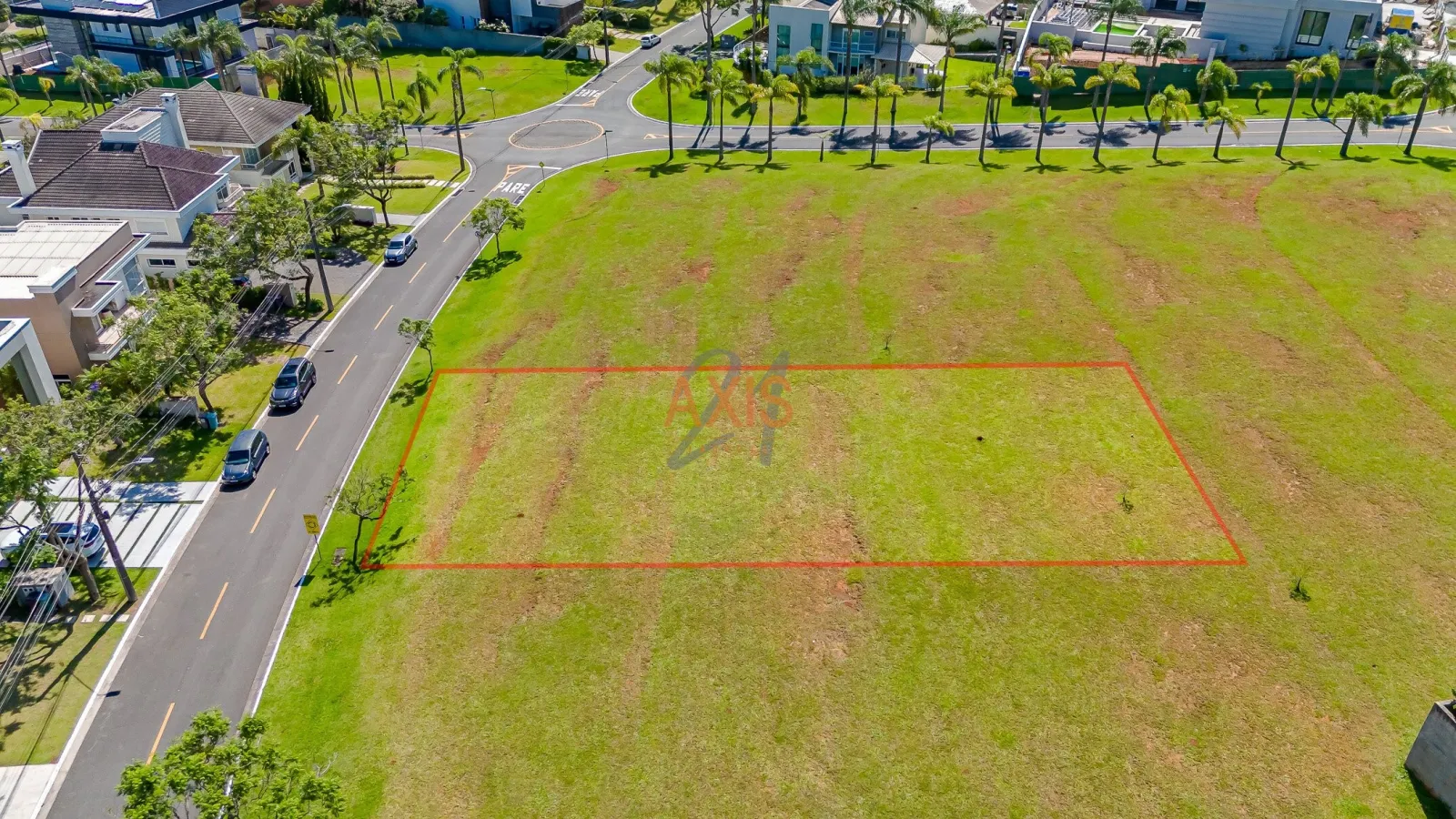 Terreno de 703m² à Venda no  Condomínio Alphaville Graciosa  |  Alphaville   Pinhais — foto 2
