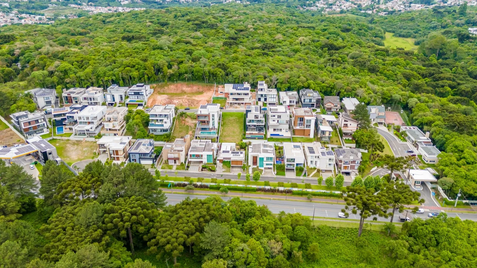 Terreno de 996m² à Venda no Condomínio Paysage Evergreen | Santa Felicidade  Curitiba — foto 7