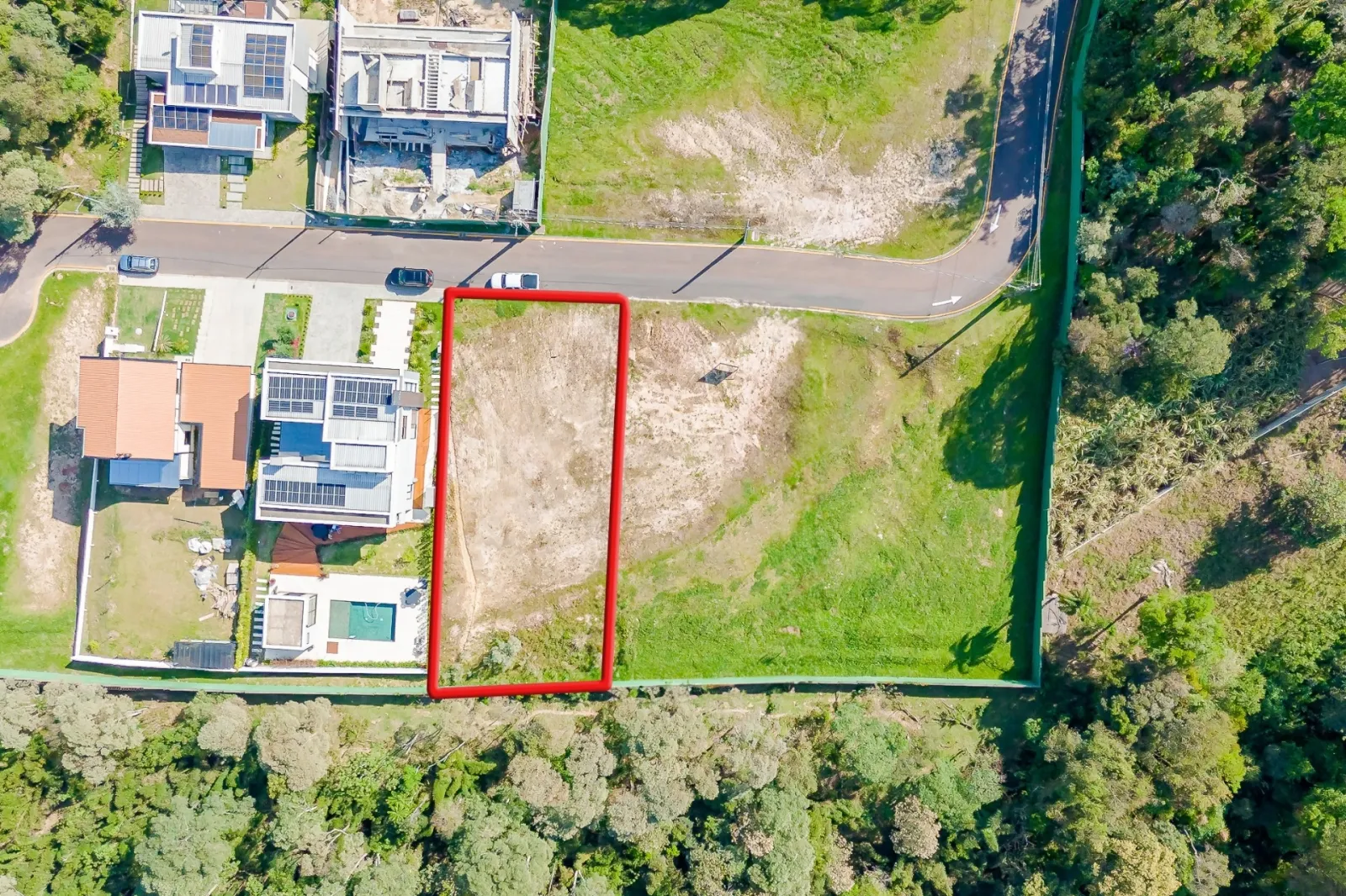 Terreno de 710m² à Venda no  Residencial Gaia | Butiatuvinha  Curitiba — foto 1