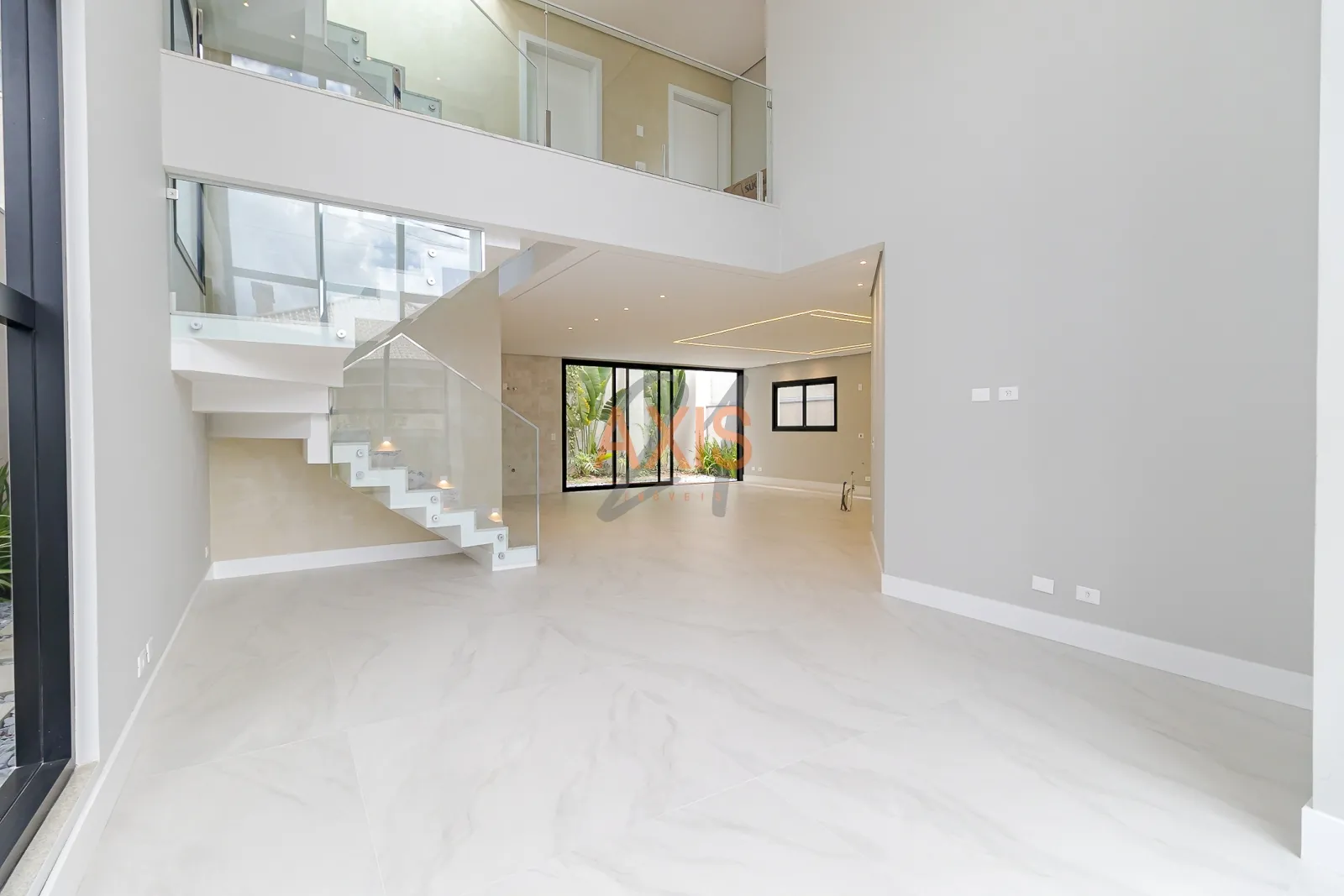 Casa de 3 Suítes à Venda no Condomínio Green Village Park | Santa Felicidade Curitiba — foto 3