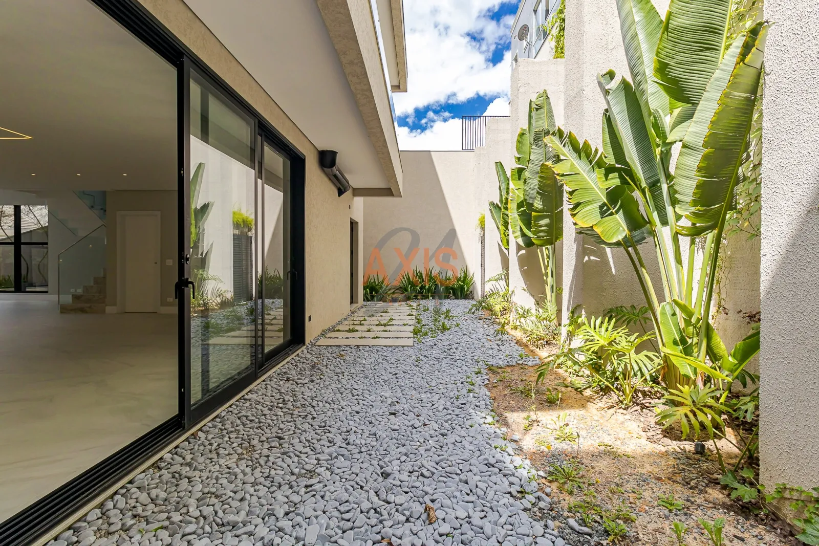 Casa de 3 Suítes à Venda no Condomínio Green Village Park | Santa Felicidade Curitiba — foto 8