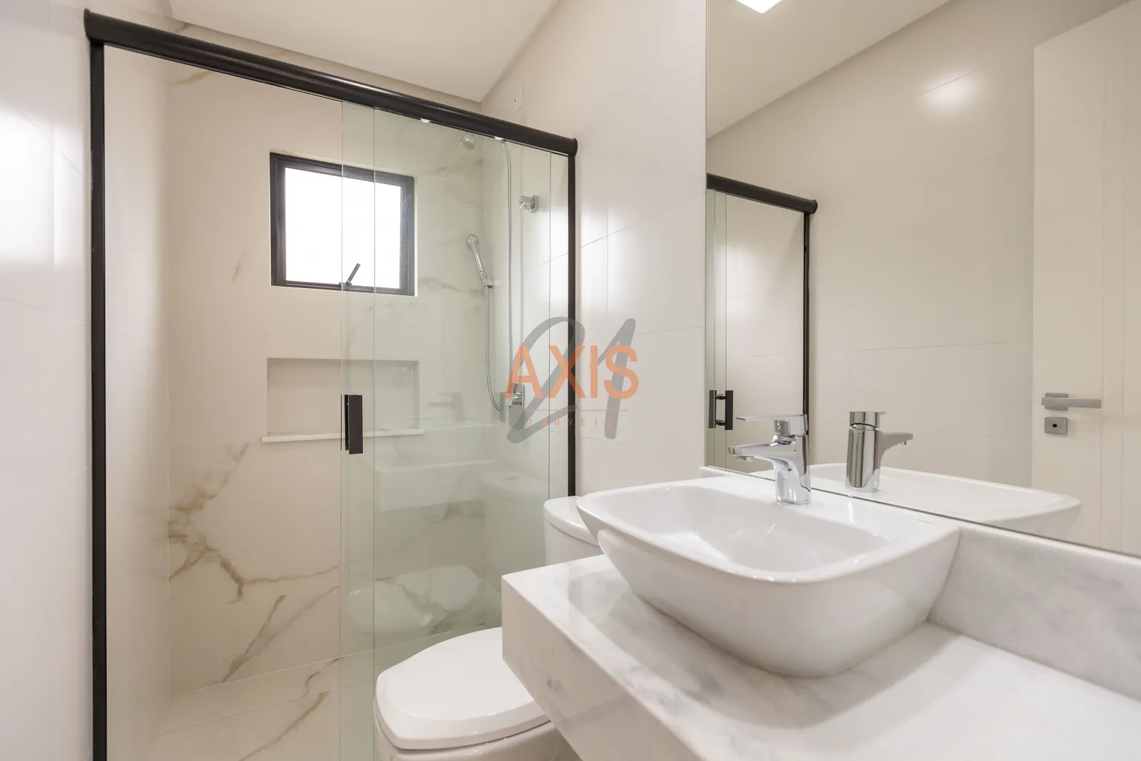 Sobrado de 3 Quartos à Venda no Condomínio Diamond Santa Ana | Uberaba Curitiba — foto 22