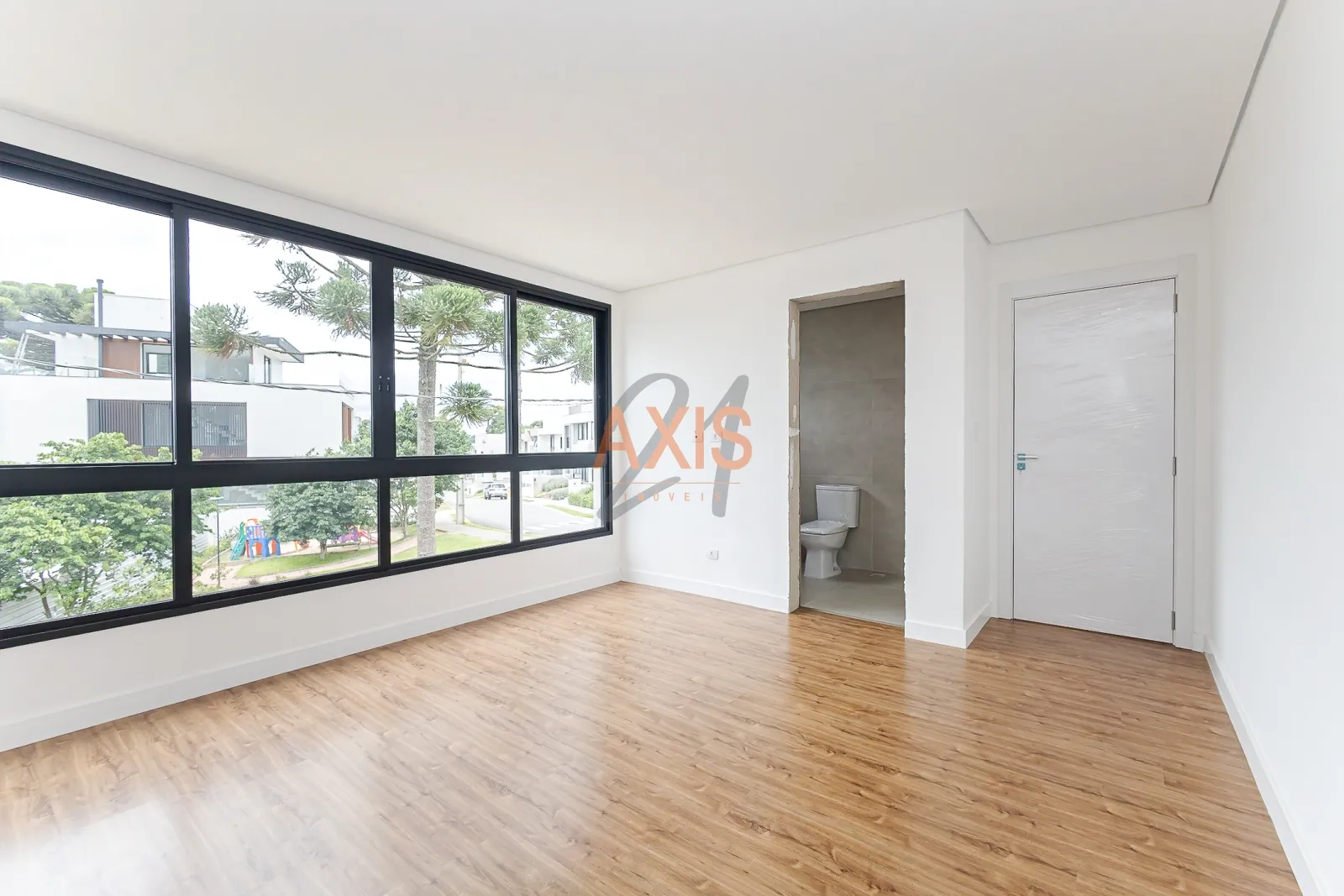 Casa de 3 Suítes à Venda no Condomínio Reserva Bonvini | Santa Cândida Curitiba — foto 9