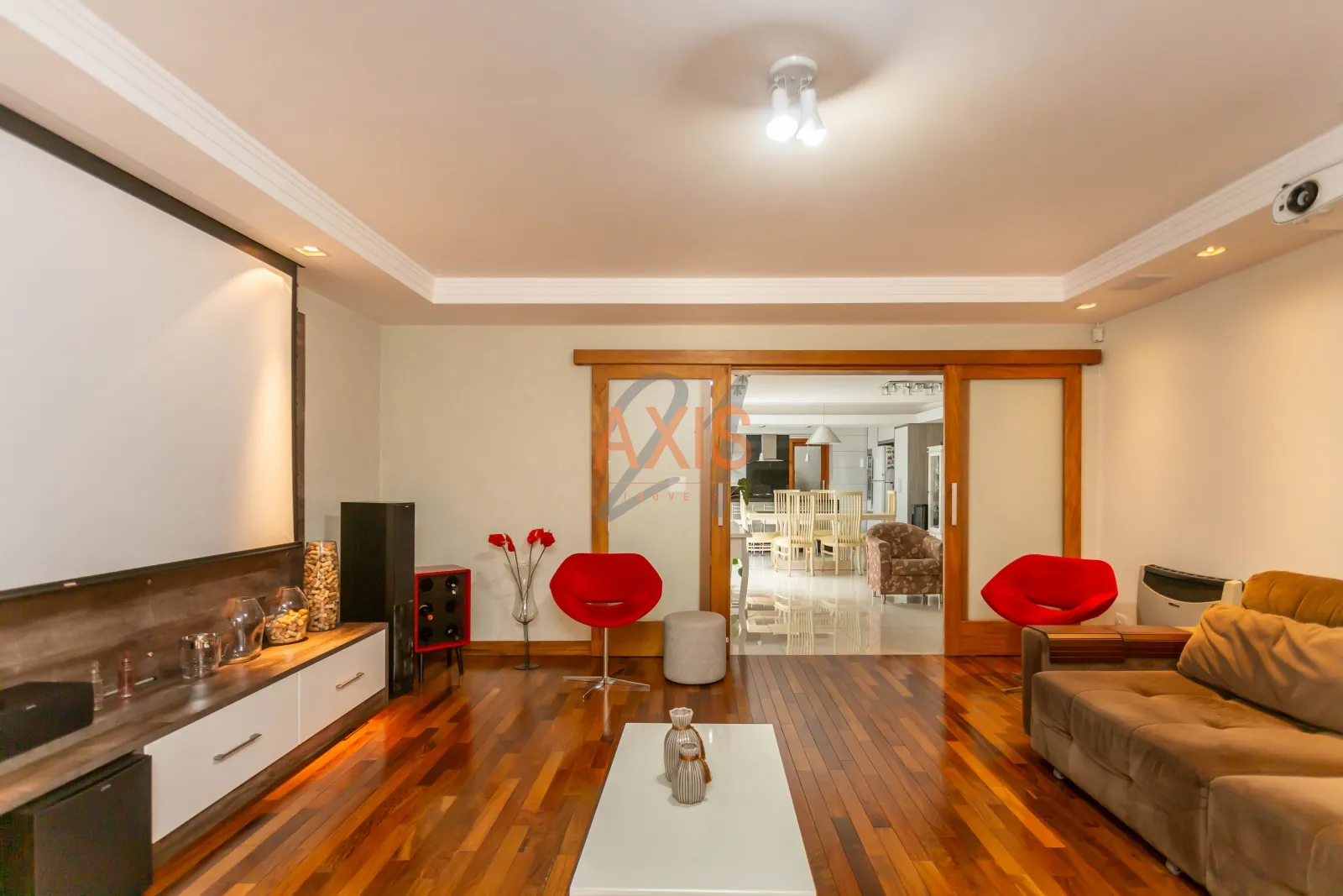 Casa de 4 Suítes à Venda na Rua Professor Assis Gonçalves | Água Verde Curitiba — foto 10