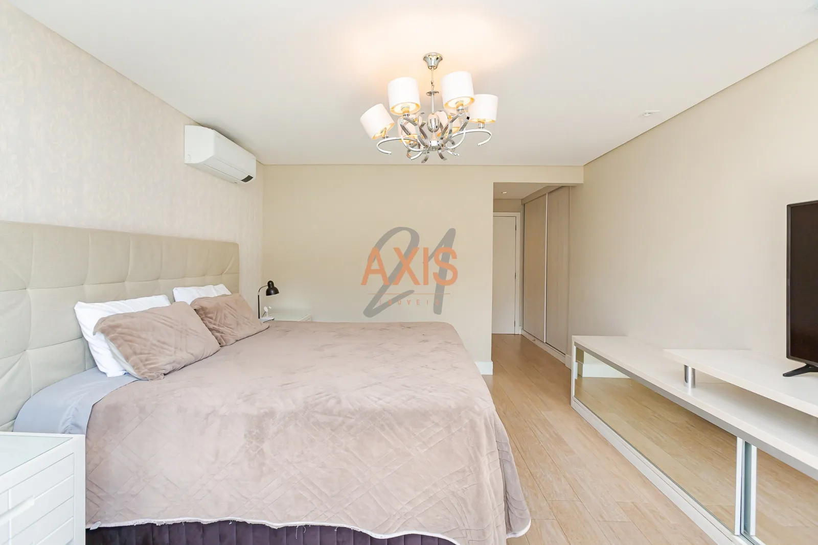 Casa de 3 Suítes à Venda no Condomínio Grand Garden |  Campo Comprido Curitiba — foto 17