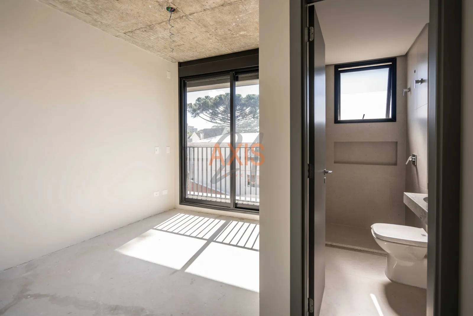 Apartamento de 3 Suítes à Venda no Edifício Morada | Hugo Lange Curitiba — foto 17