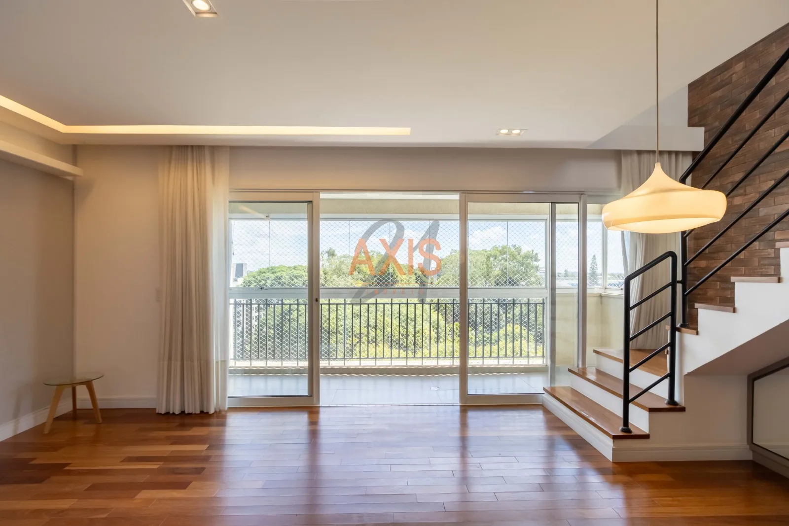 Cobertura de 3 Quartos à Venda no Edifício London Residence | Cristo Rei Curitiba — foto 4