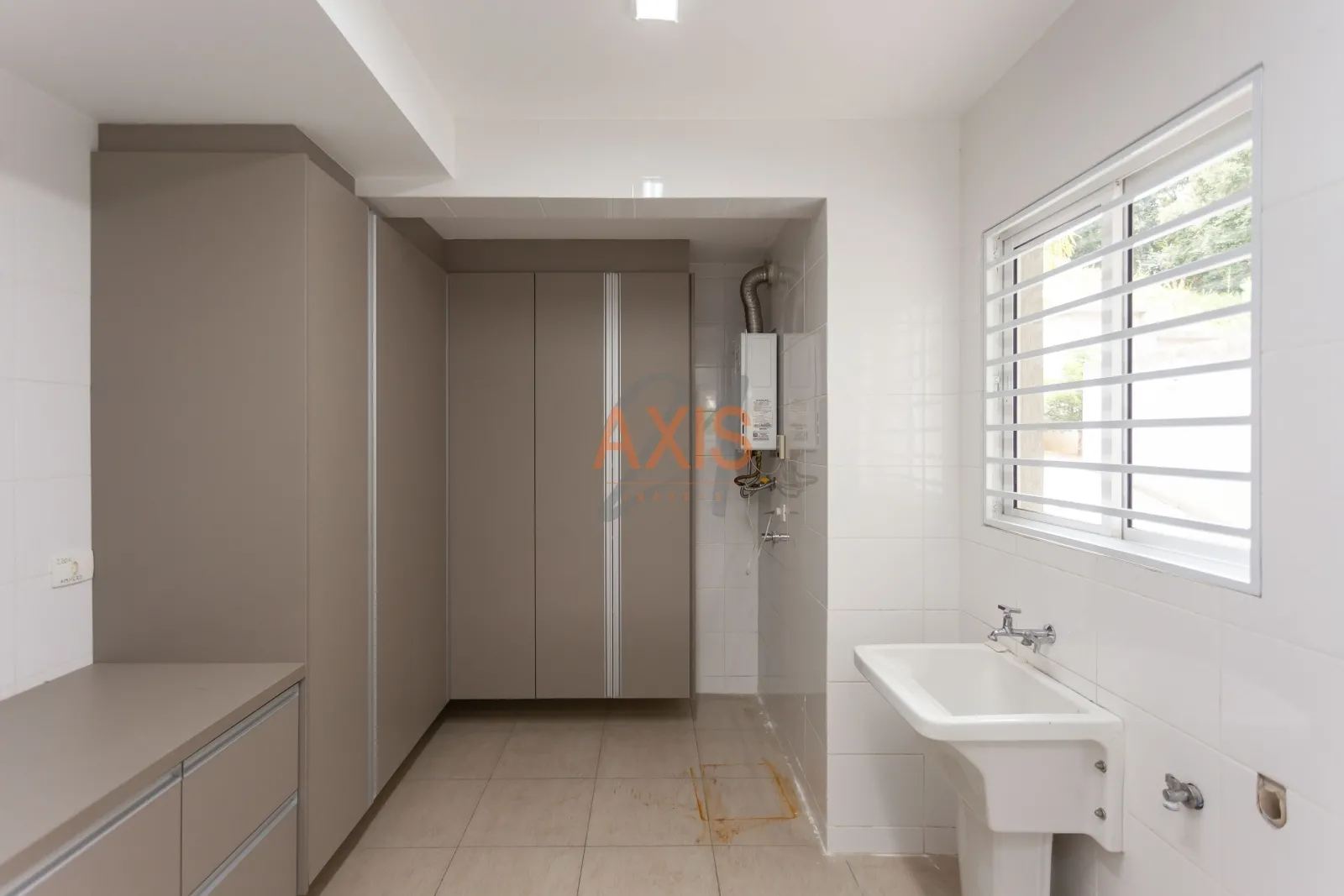 Sobrado de 2 Suítes à Venda no Residencial Barigui Garden | Santo Inácio Curitiba — foto 30