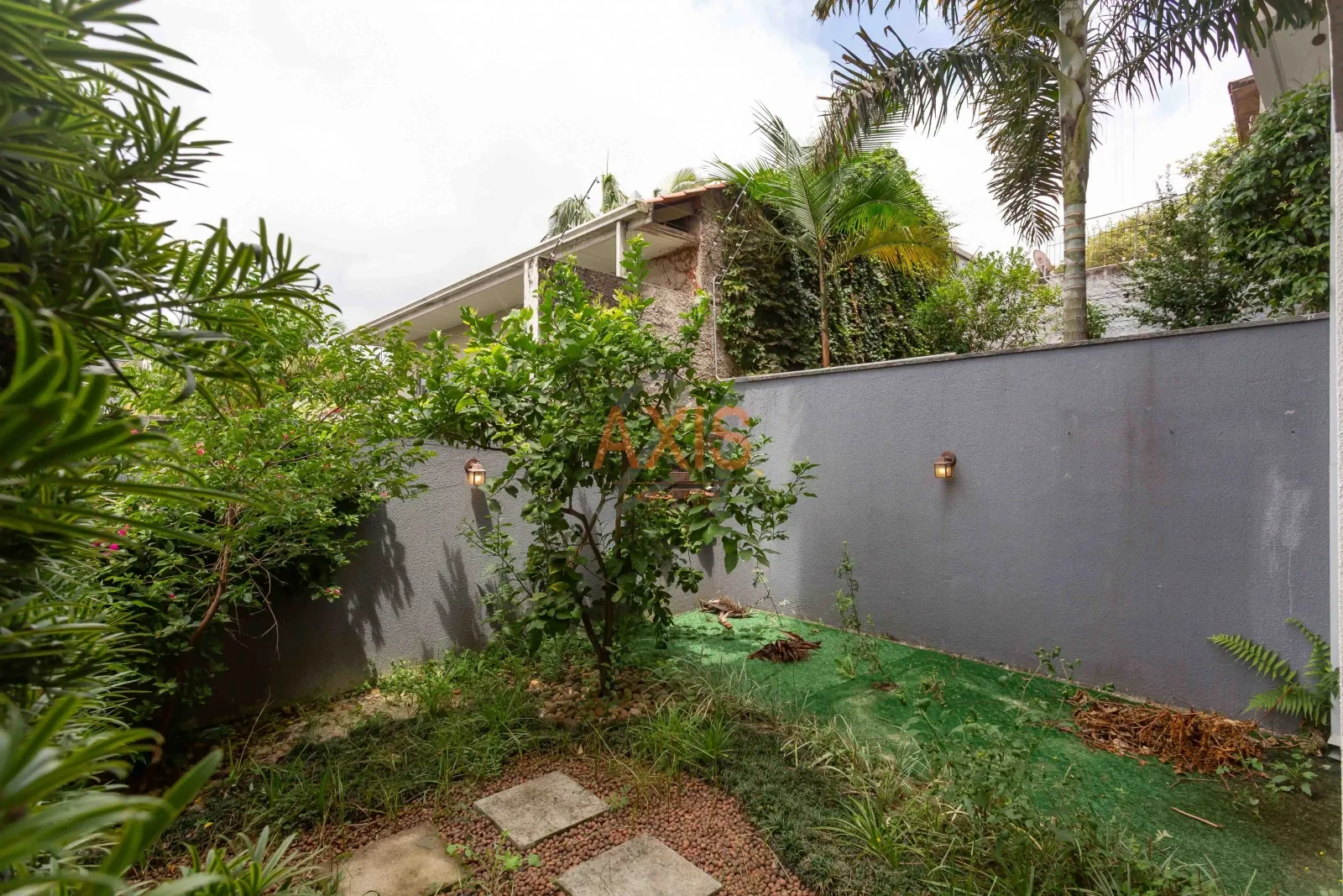 Sobrado de 2 Suítes à Venda no Residencial Barigui Garden | Santo Inácio Curitiba — foto 32