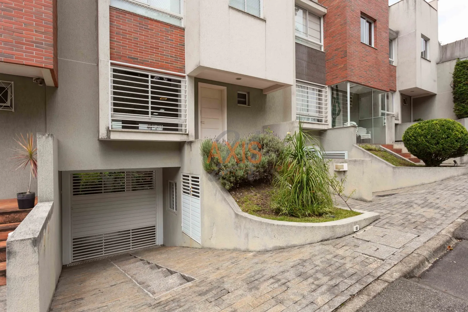 Sobrado de 2 Suítes à Venda no Residencial Barigui Garden | Santo Inácio Curitiba — foto 35