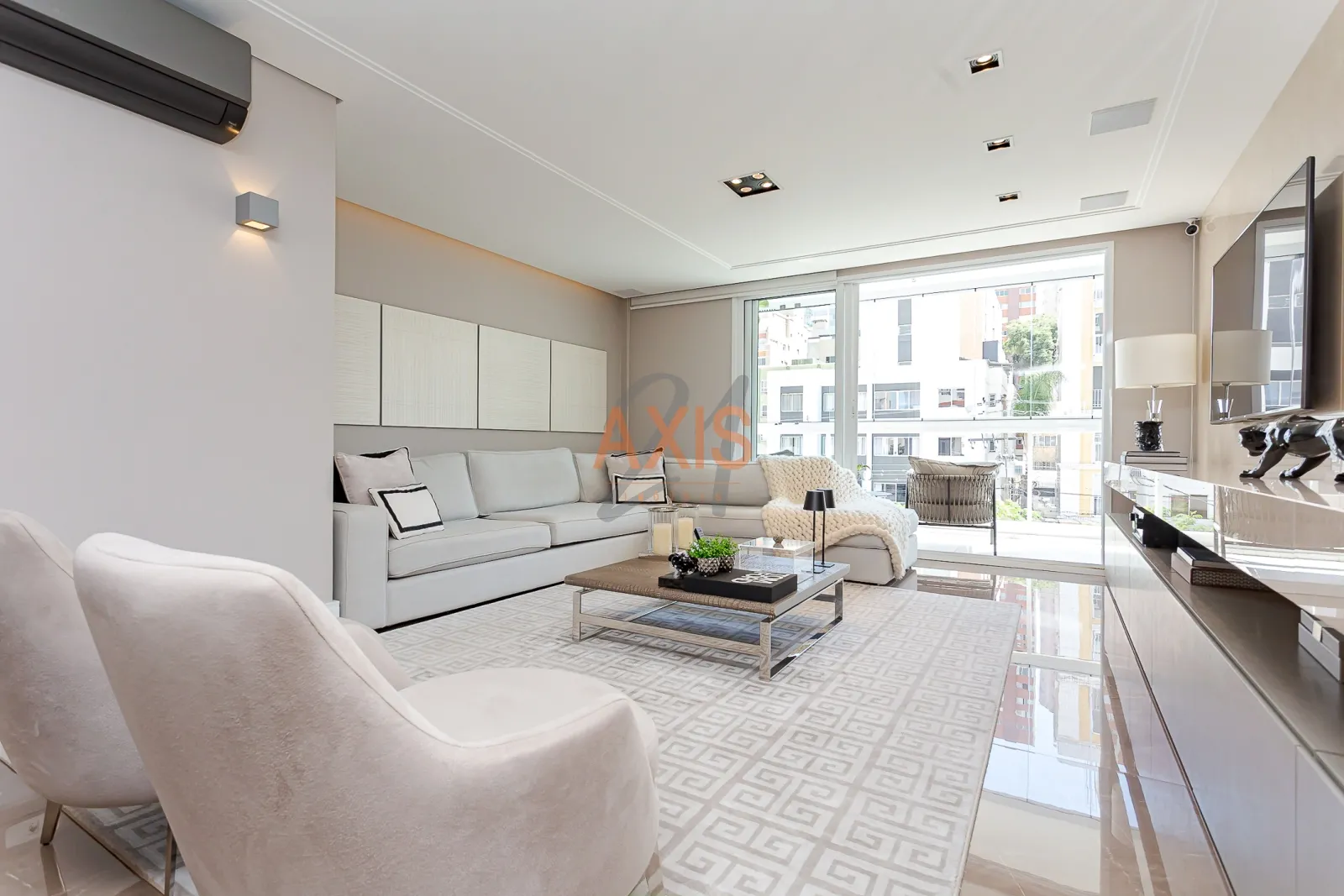 Apartamento de 3 Quartos à Venda no Edifício Terra Gutierrez | Água Verde Curitiba — foto 3