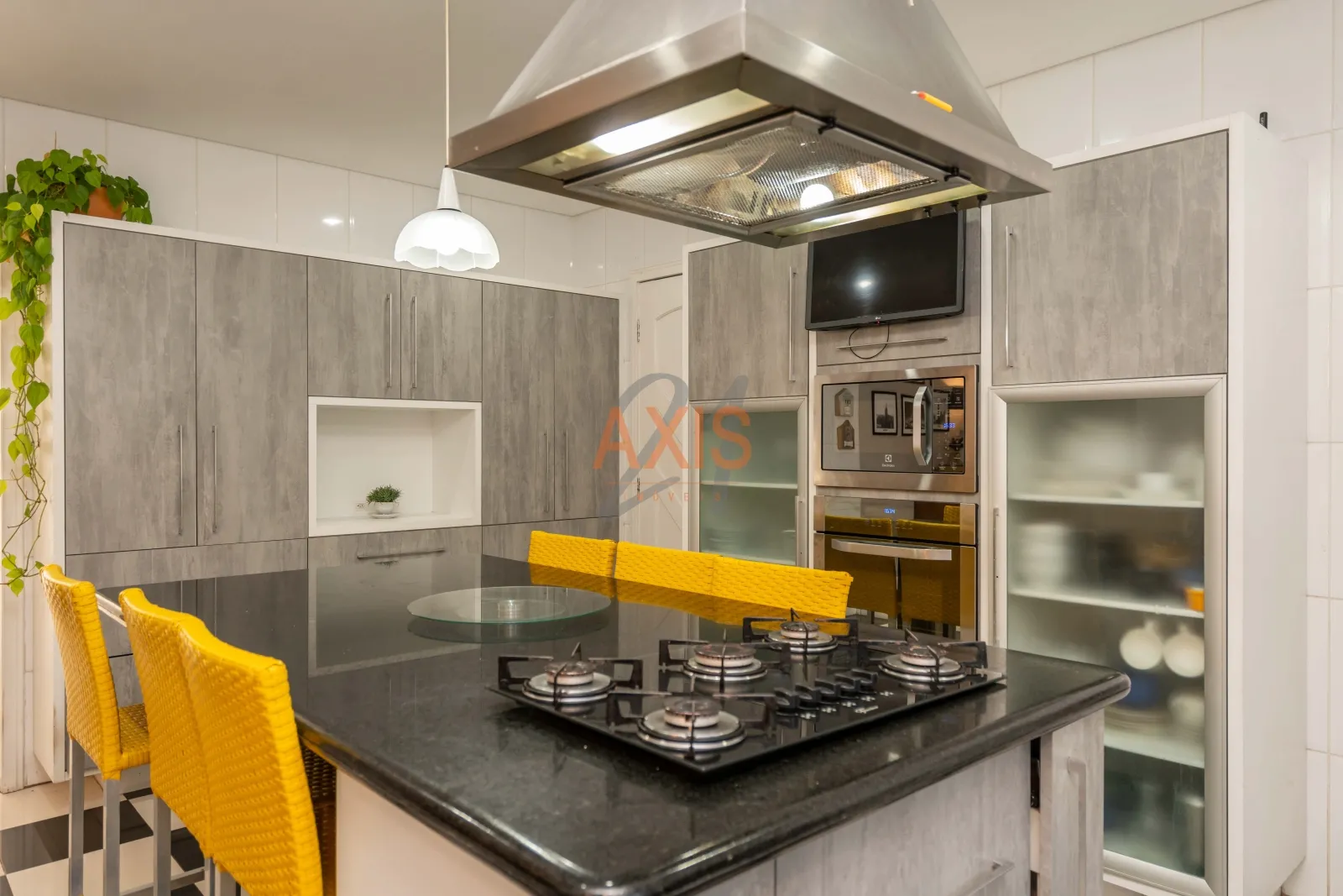 Casa de 4 Suítes à Venda no Condomínio Montmartre | Santa Felicidade Curitiba — foto 11