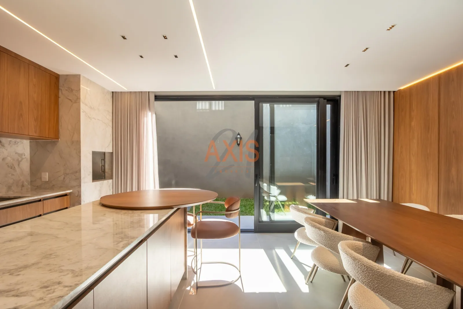 Casa de 3 Suítes à Venda no Condomínio Holland Park | Ahú Curitiba — foto 13