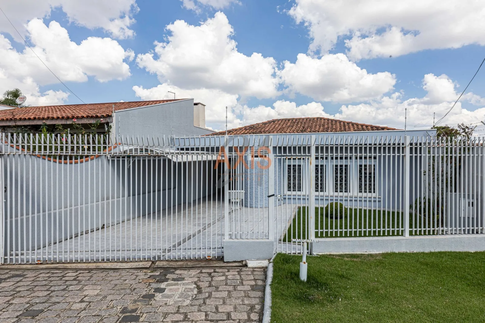 Casa de 4 quartos à Venda na Rua Piauí | Parolin Curitiba — foto 1