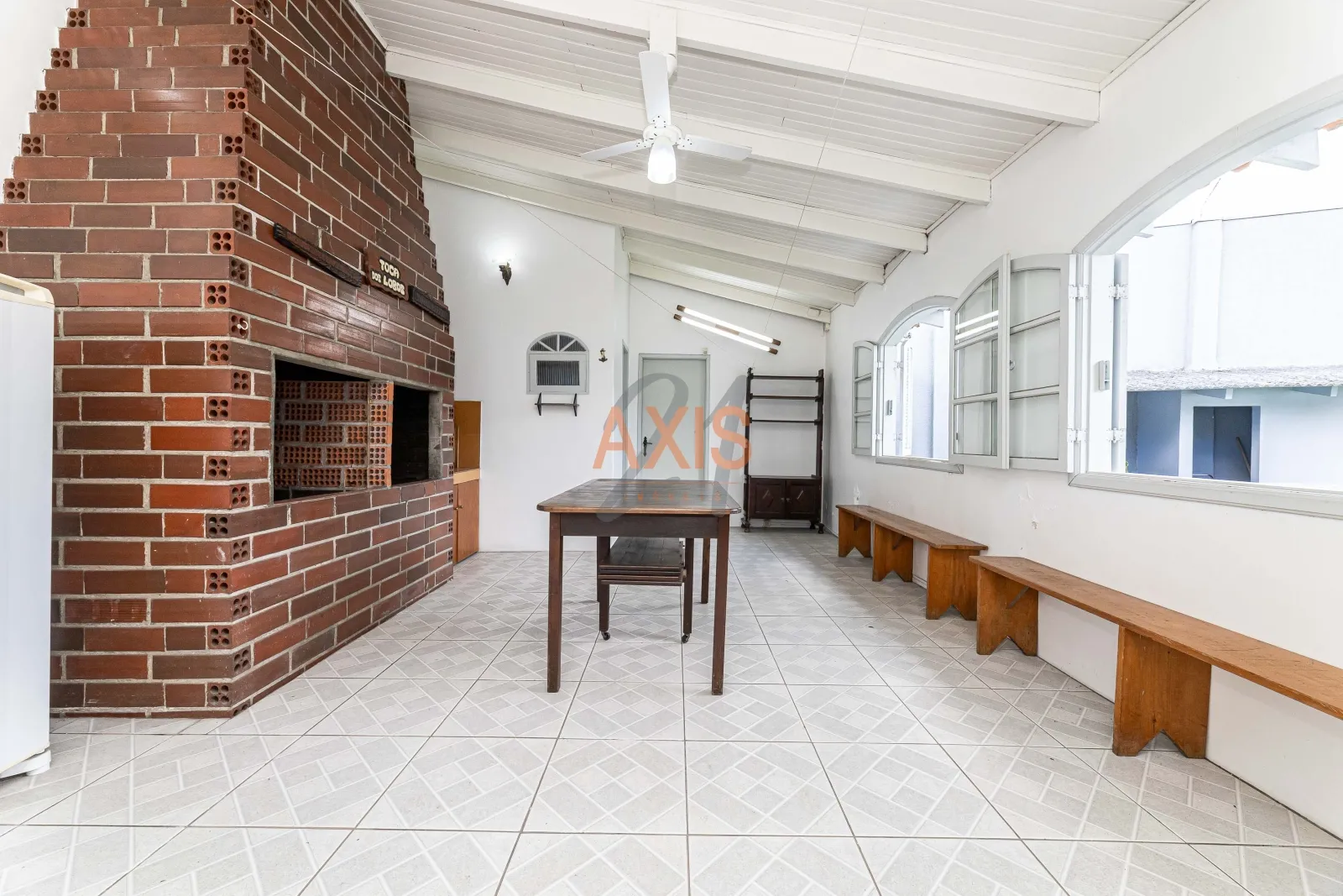 Casa de 4 quartos à Venda na Rua Piauí | Parolin Curitiba — foto 4