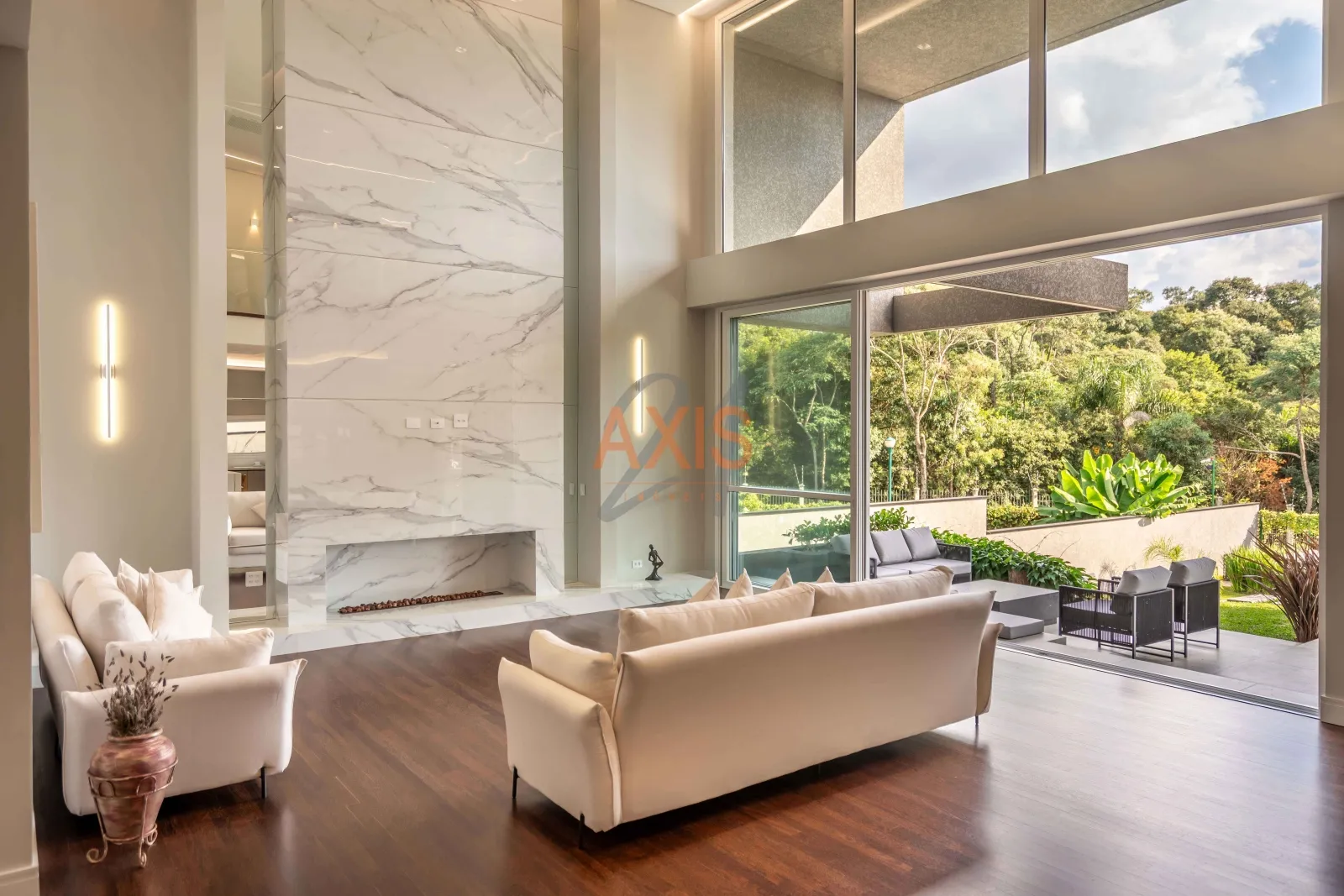 Casa de  5 Suítes à Venda no Residencial Paradiso | Campo Comprido Curitiba — foto 5