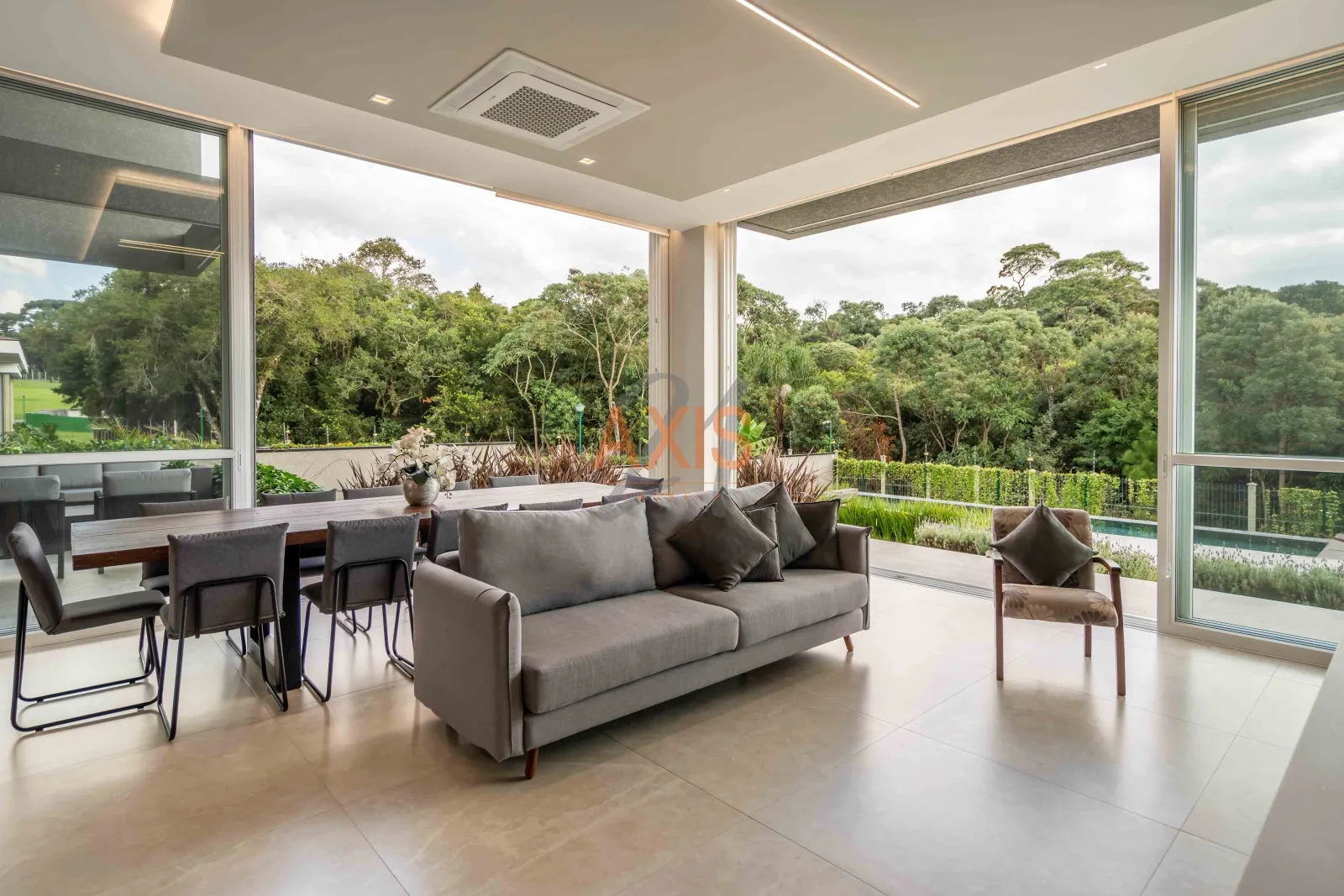 Casa de  5 Suítes à Venda no Residencial Paradiso | Campo Comprido Curitiba — foto 13