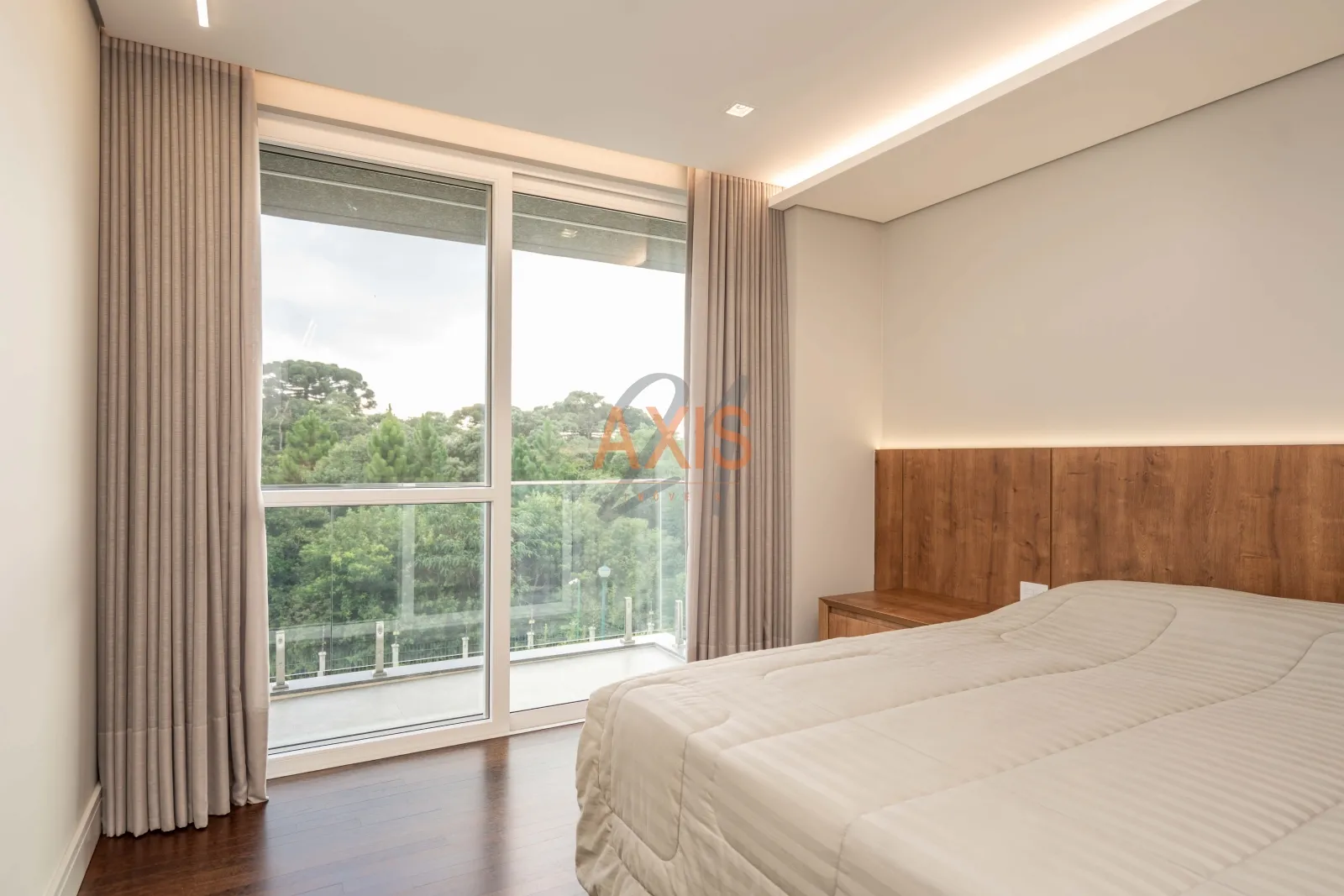 Casa de  5 Suítes à Venda no Residencial Paradiso | Campo Comprido Curitiba — foto 21