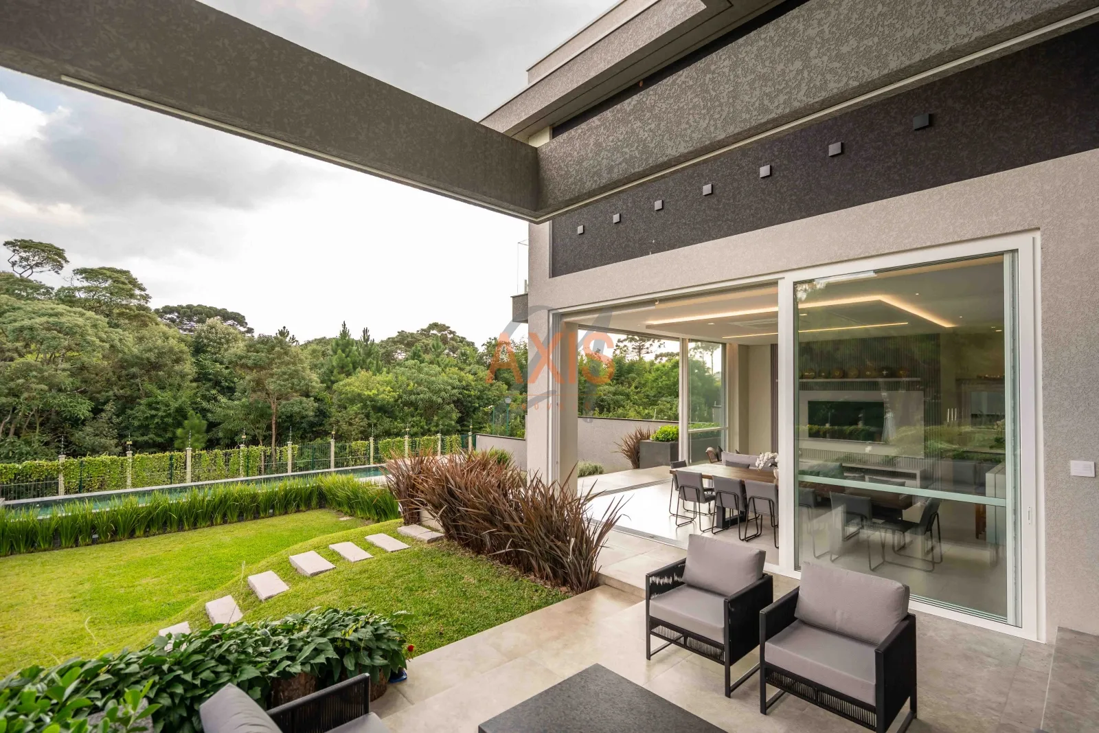 Casa de  5 Suítes à Venda no Residencial Paradiso | Campo Comprido Curitiba — foto 14