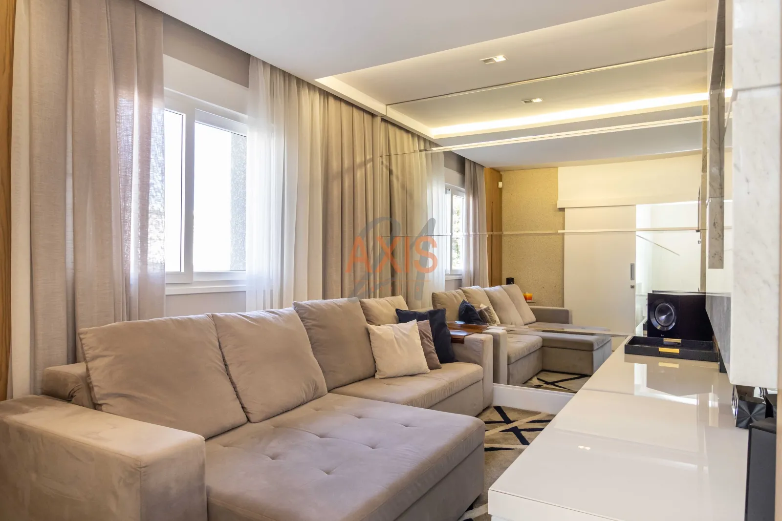 Casa 3 Quartos à Venda na Rua Himério Lugarini | Santa Felicidade Curitiba — foto 17