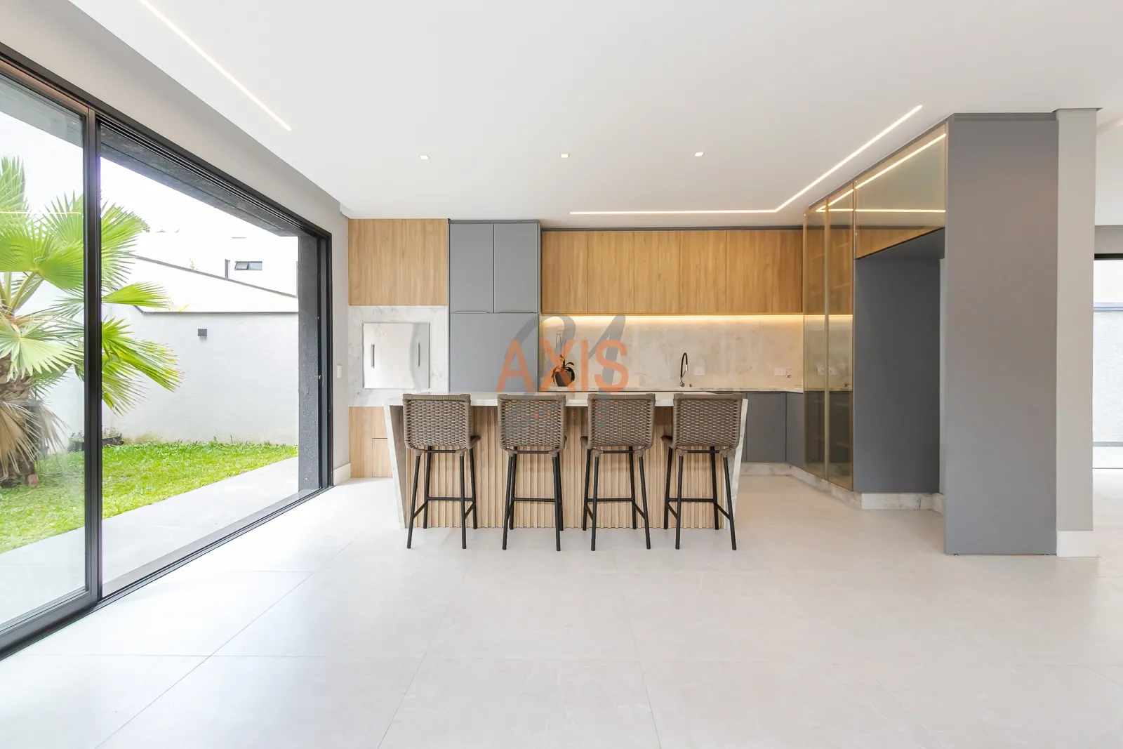 Casa de 3 Suítes à  Venda no Condomínio Green Garden | São João Curitiba — foto 1