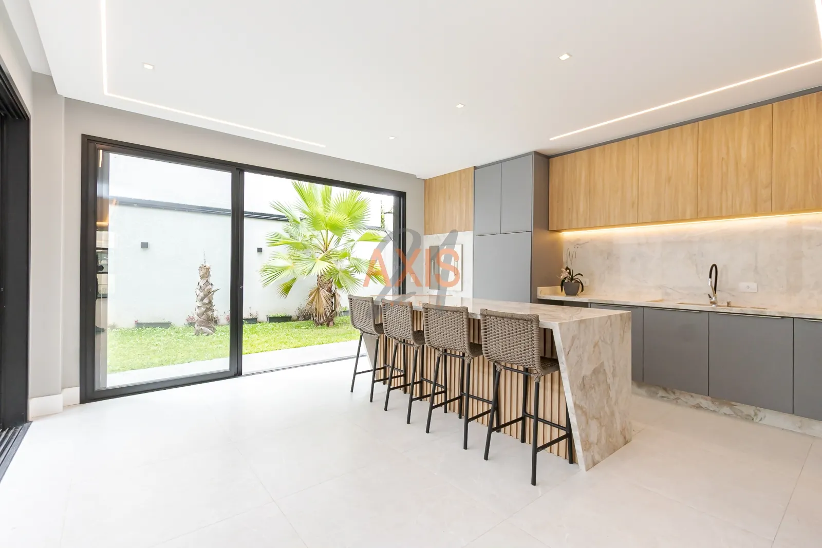 Casa de 3 Suítes à  Venda no Condomínio Green Garden | São João Curitiba — foto 2