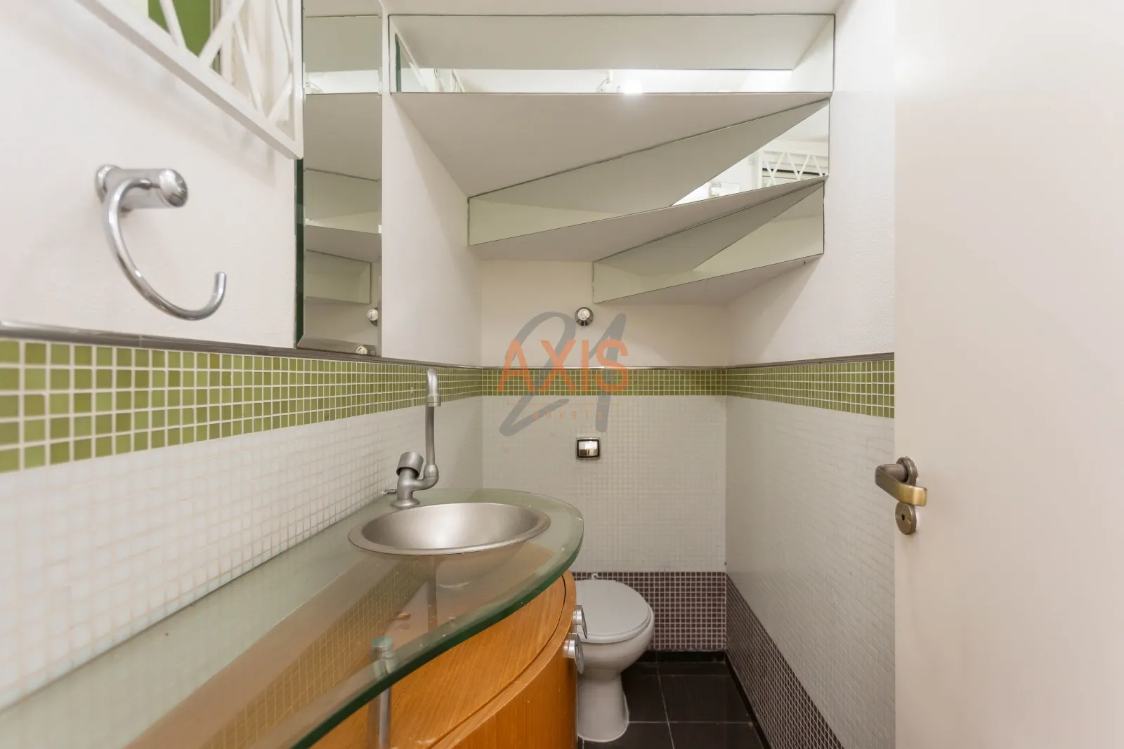 Sobrado 3 Quartos à Venda no Condomínio Residencial Josette | Água Verde Curitiba — foto 7