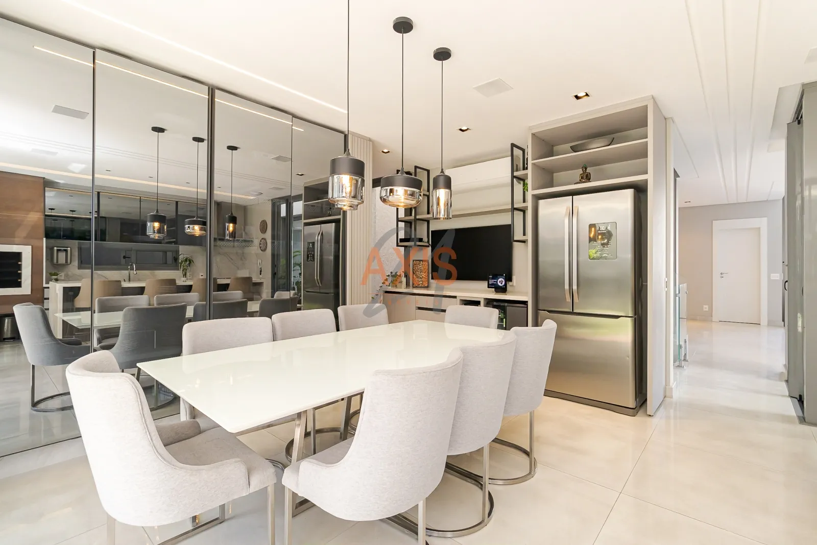 Casa com 3 Suítes à Venda no Residencial Park Boulevard | Santo Inácio Curitiba — foto 2