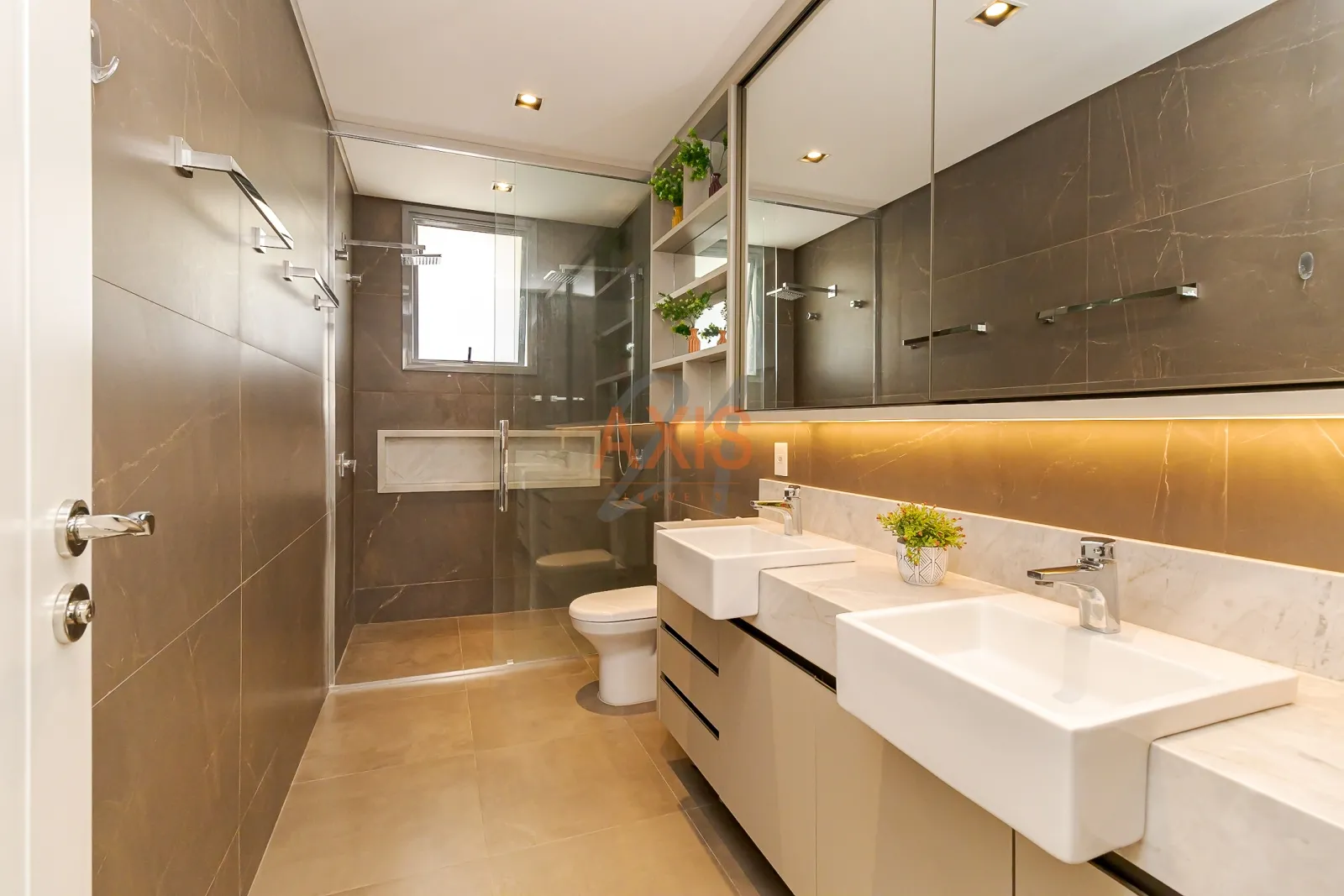 Casa com 3 Suítes à Venda no Residencial Park Boulevard | Santo Inácio Curitiba — foto 32