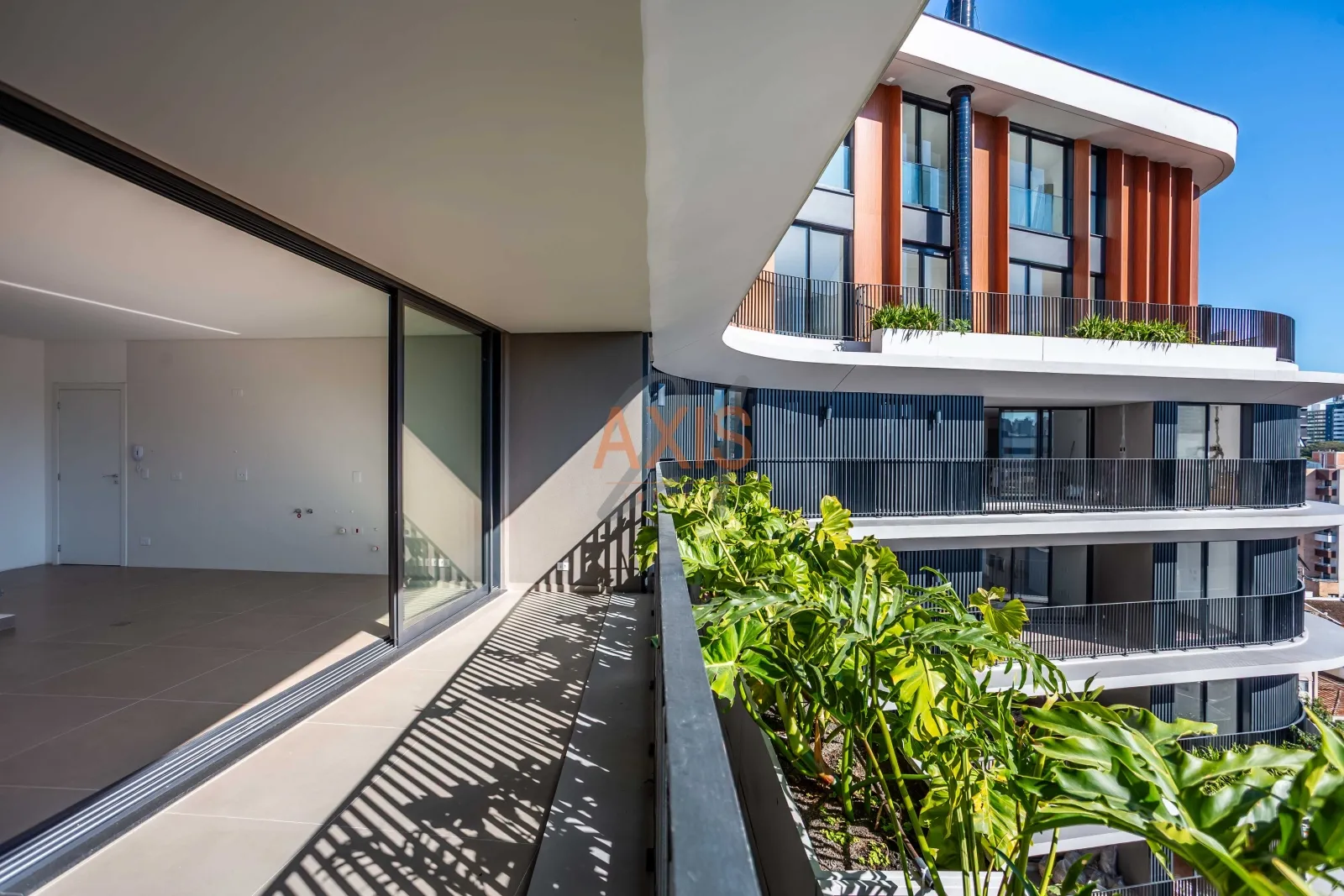 Apartamento de 3 Suítes à Venda  no Edifício Lemme | Água Verde Curitiba — foto 7