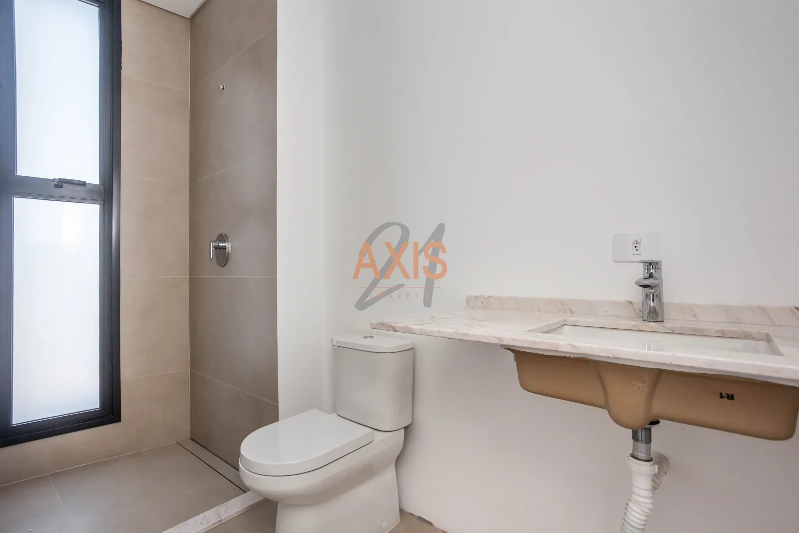Apartamento de 3 Suítes à Venda  no Edifício Lemme | Água Verde Curitiba — foto 17