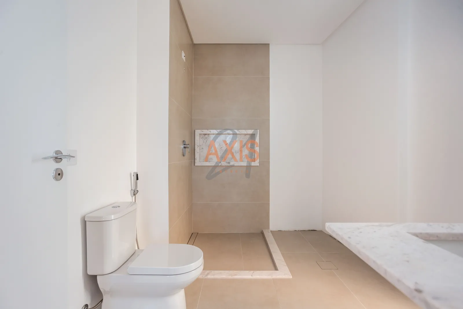 Apartamento de 3 Suítes à Venda  no Edifício Lemme | Água Verde Curitiba — foto 14