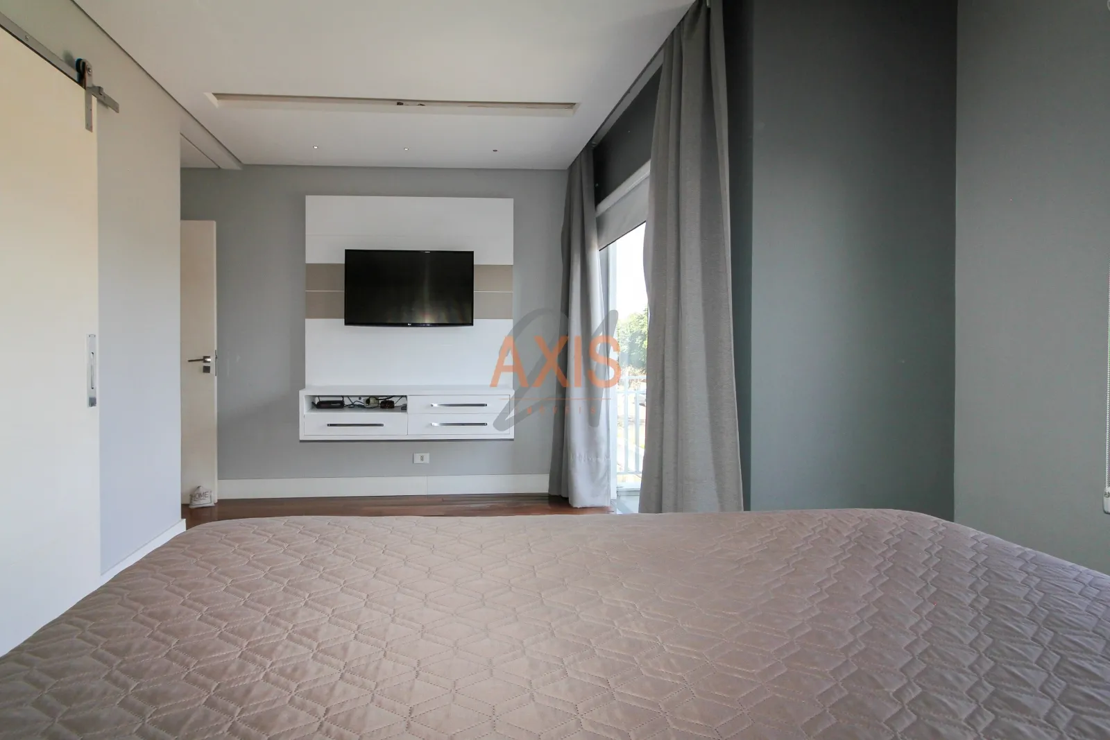 Casa de 3 Suítes à Venda na Rua Governador Jorge Lacerda| Guabirotuba Curitiba — foto 27