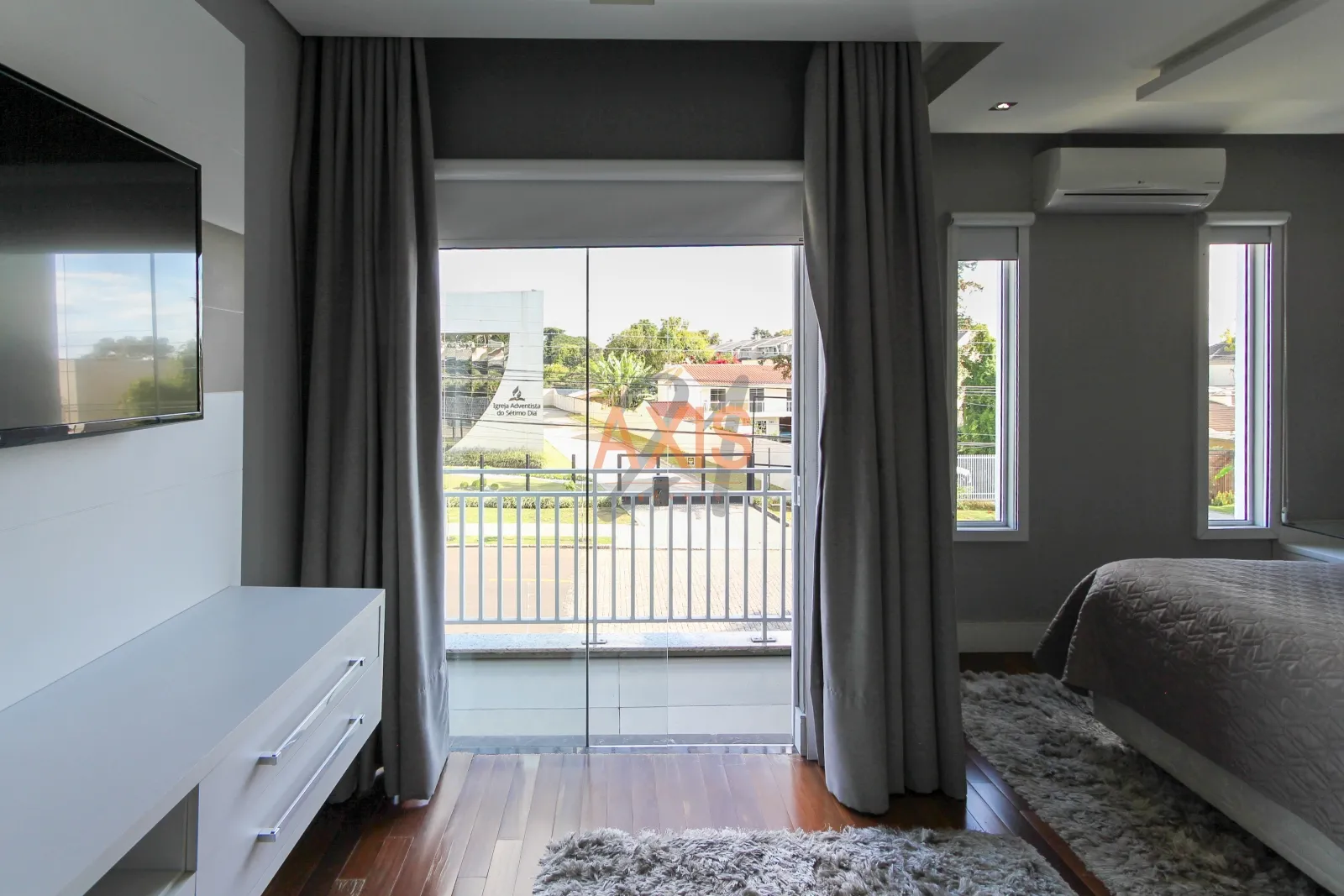 Casa de 3 Suítes à Venda na Rua Governador Jorge Lacerda| Guabirotuba Curitiba — foto 28