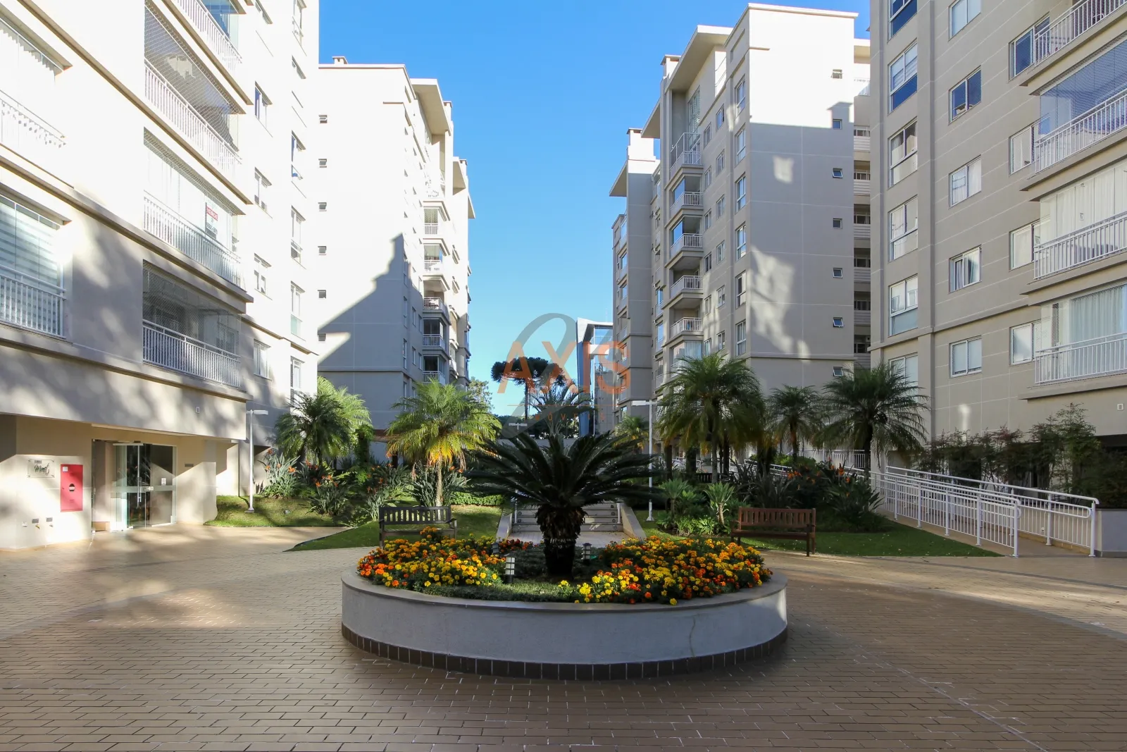 Apartamento de 3 Quartos à Venda no Residencial Boulevard Iguaçu | Água Verde Curitiba — foto 1